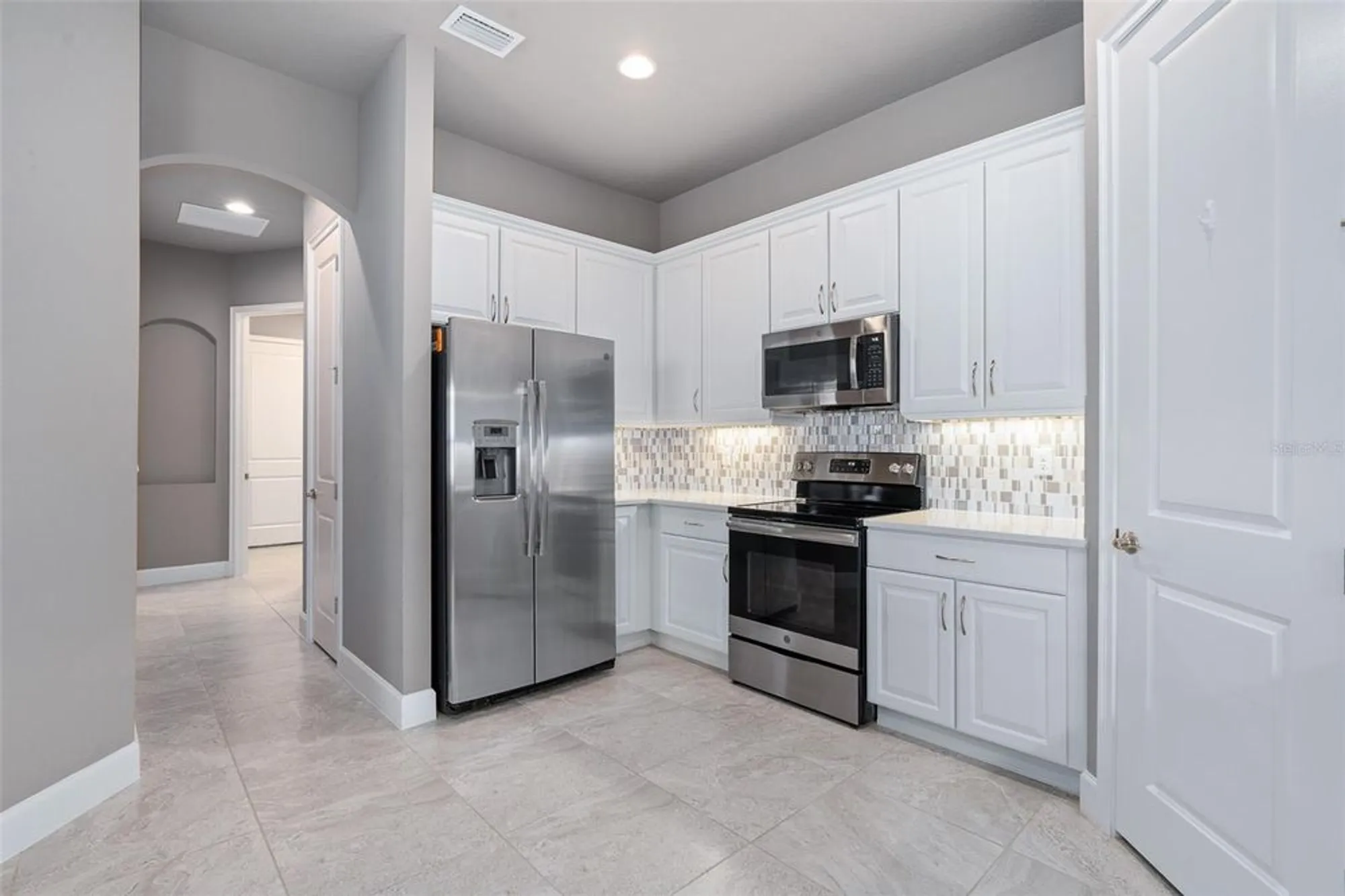 Property Slideshow image 28 of 47 | 856 pinewood dr, Ormond Beach, FL, 32174