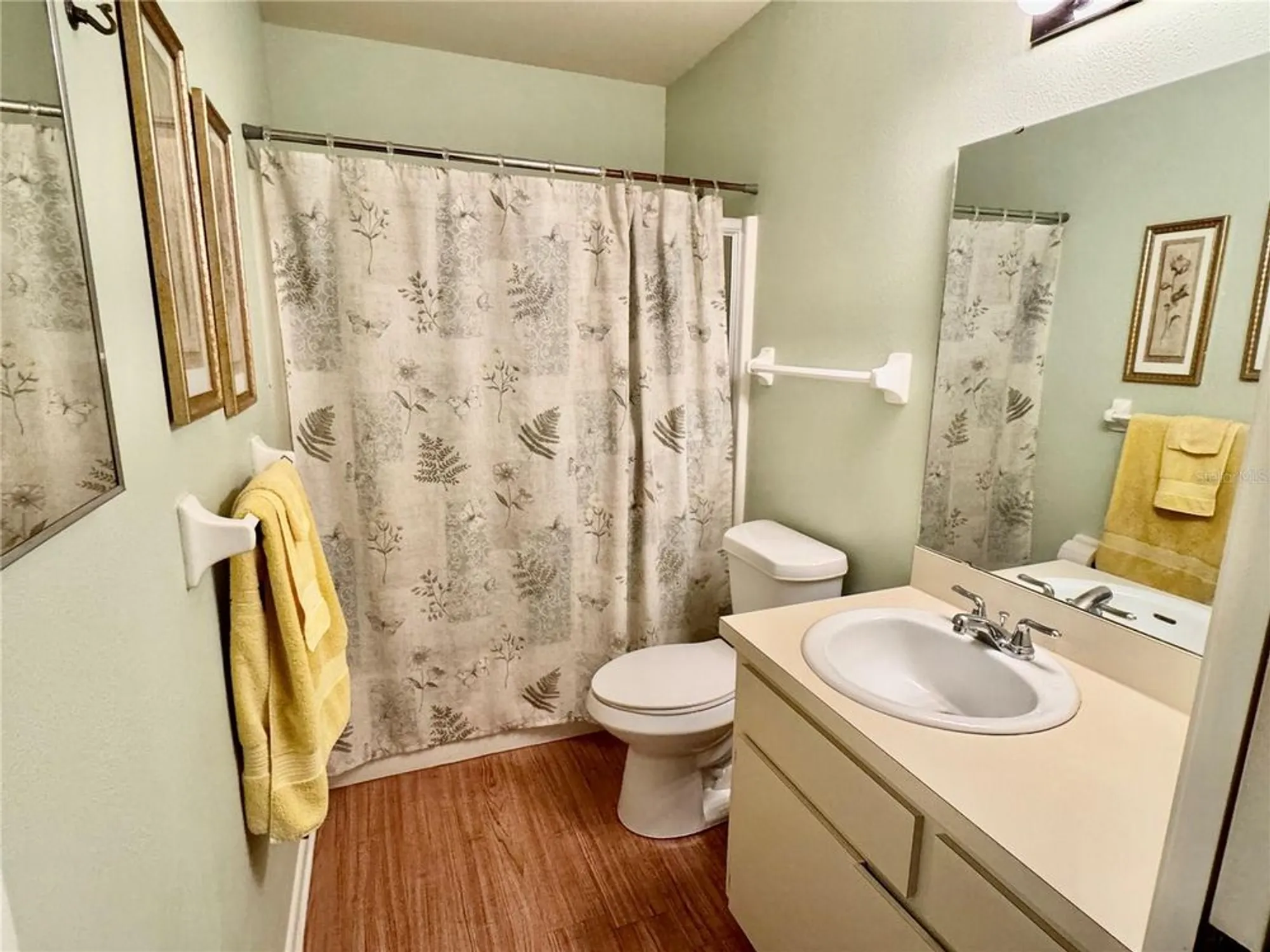 Property Slideshow image 10 of 55 | 2324 sea island cir, Lakeland, FL, 33810