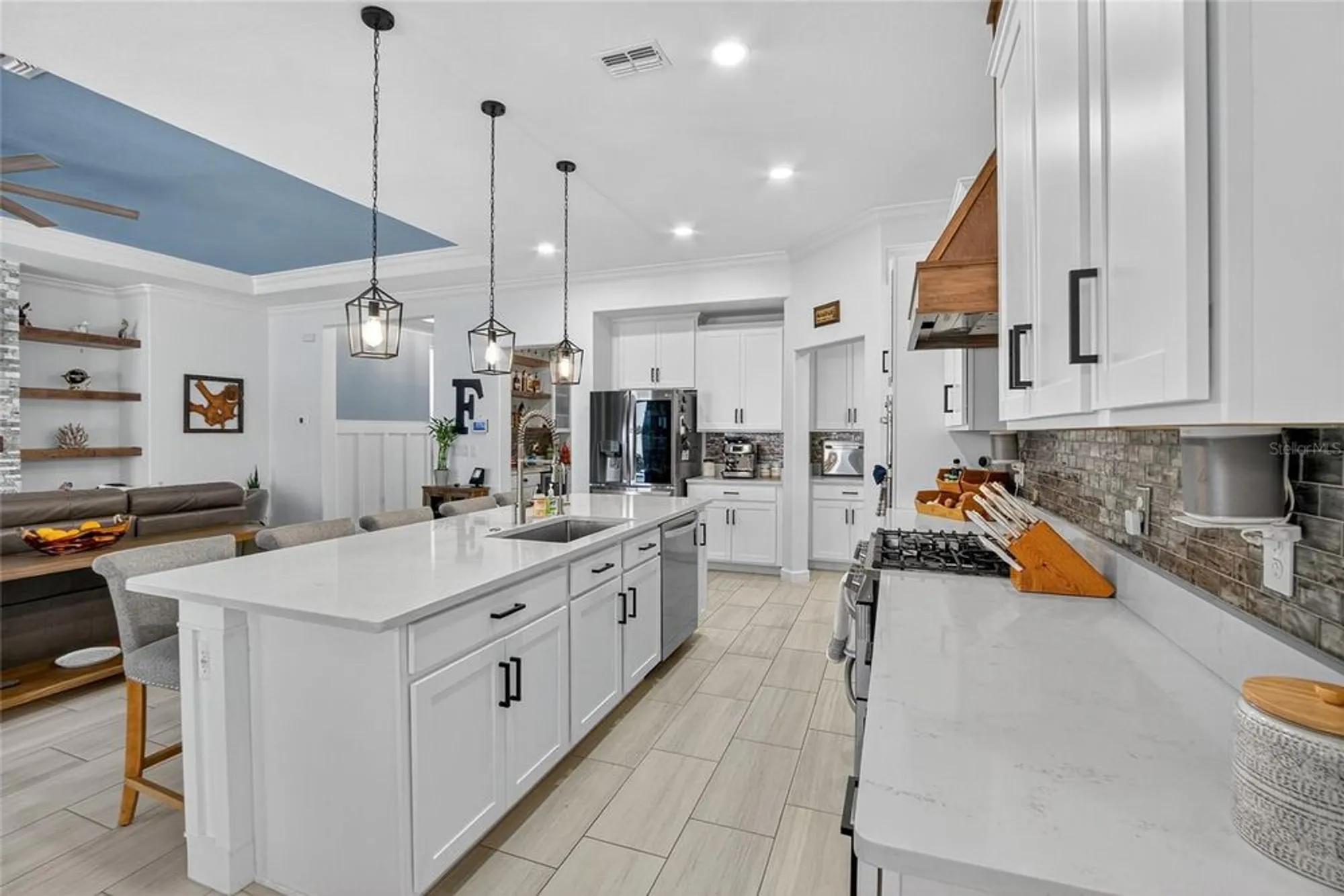 Property Slideshow image 8 of 73 | 17116 star banks st, Wimauma, FL, 33598