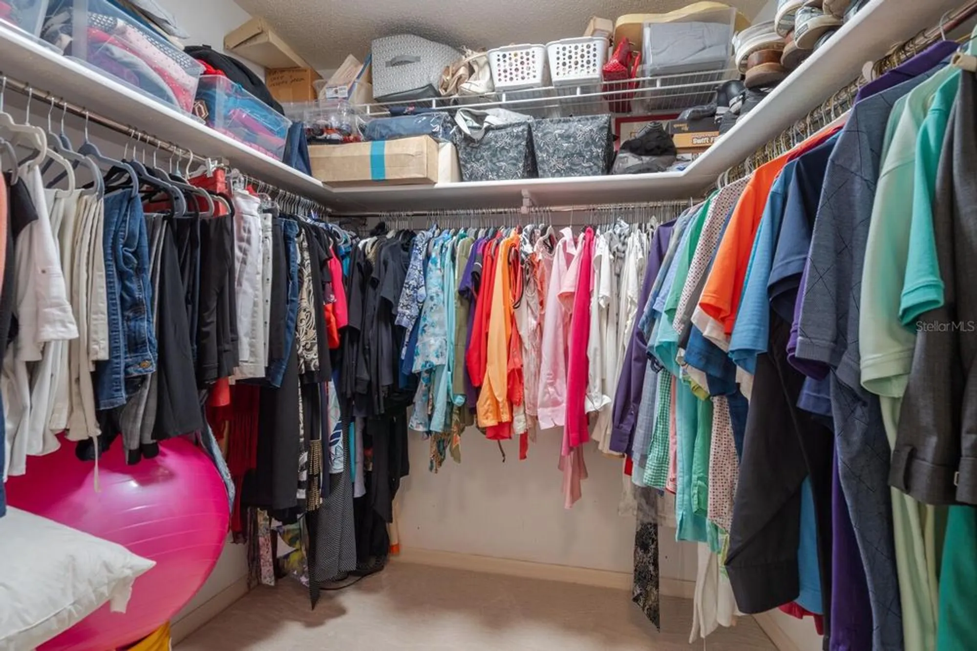 Property Slideshow image 26 of 49 | 4033 wilshire cir 139, Sarasota, FL, 34238