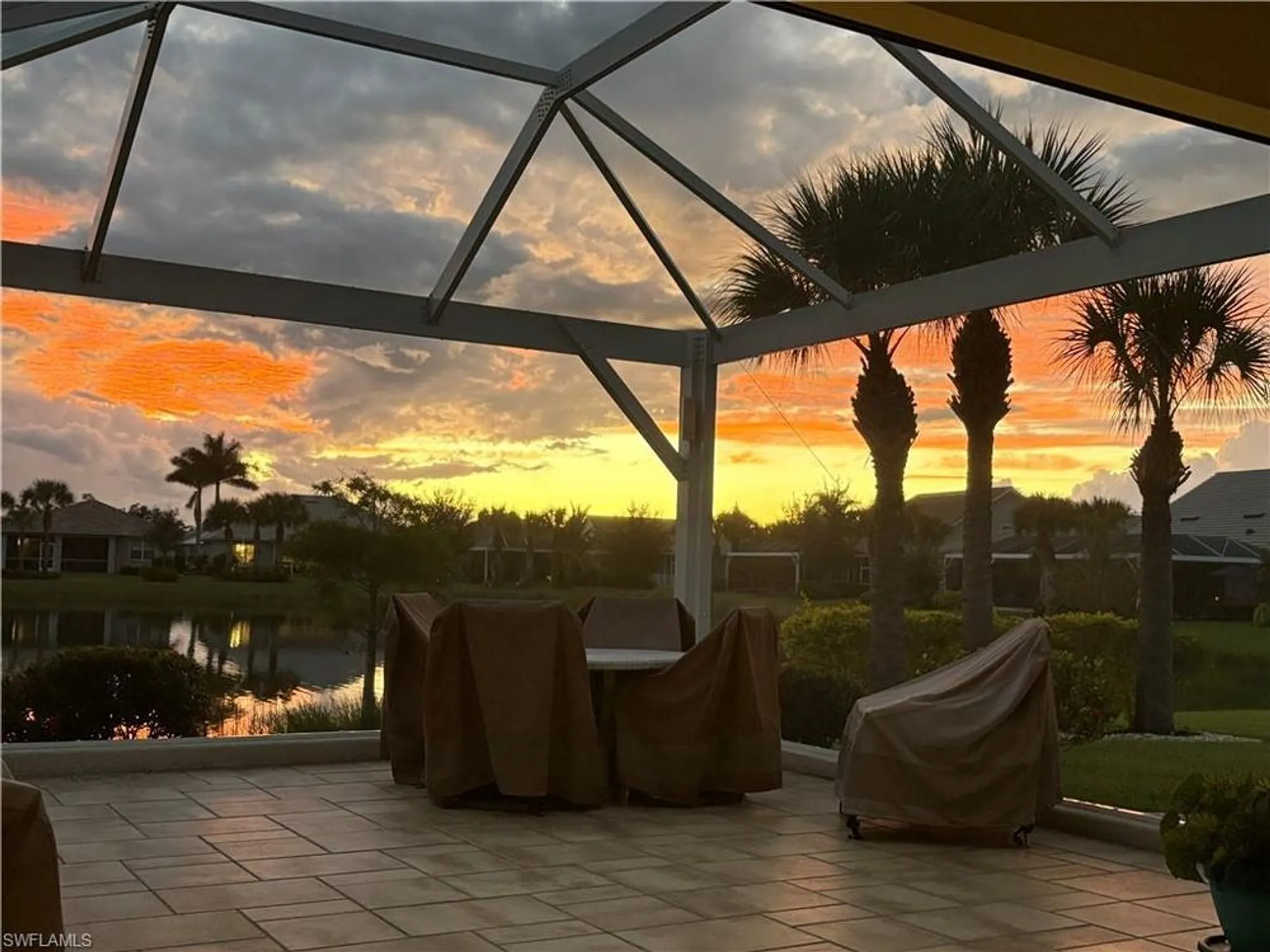 Property Slideshow image 19 of 28 | 20012 siesta key ct, Estero, FL, 33928