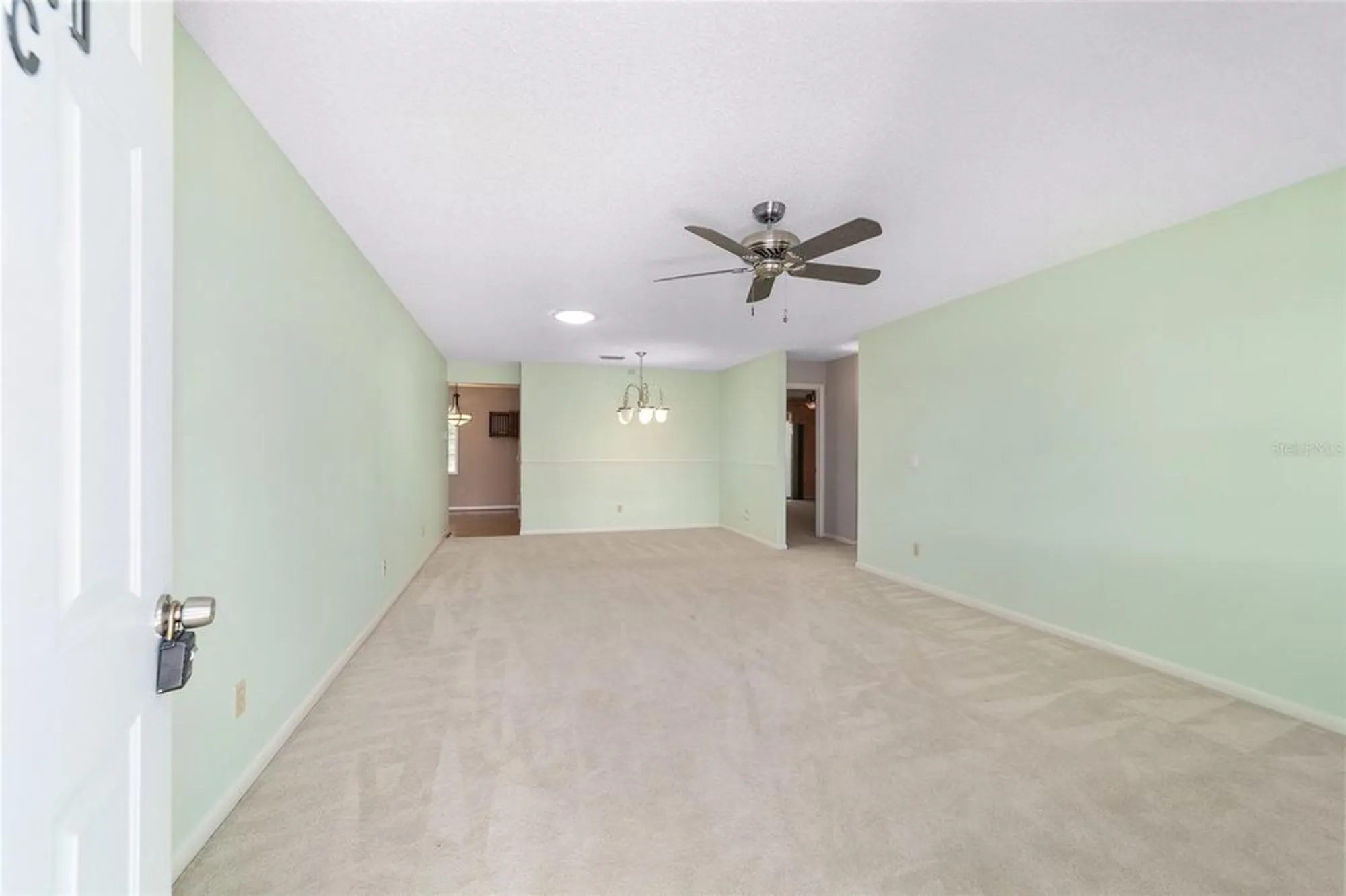 Property Slideshow image 9 of 51 | 8530 sw 90th st c, Ocala, FL, 34481