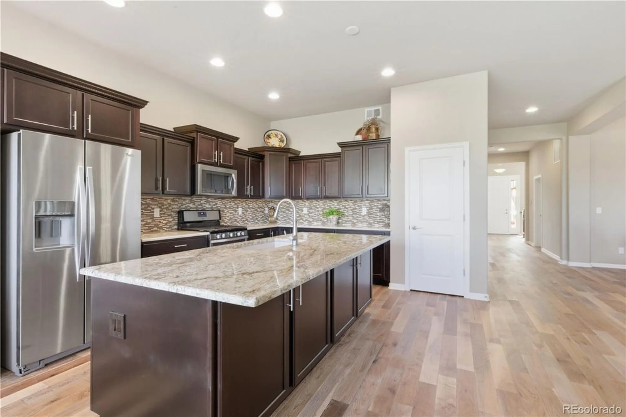 Property Slideshow image 15 of 50 | 3763 wild horse dr, Broomfield, CO, 80023