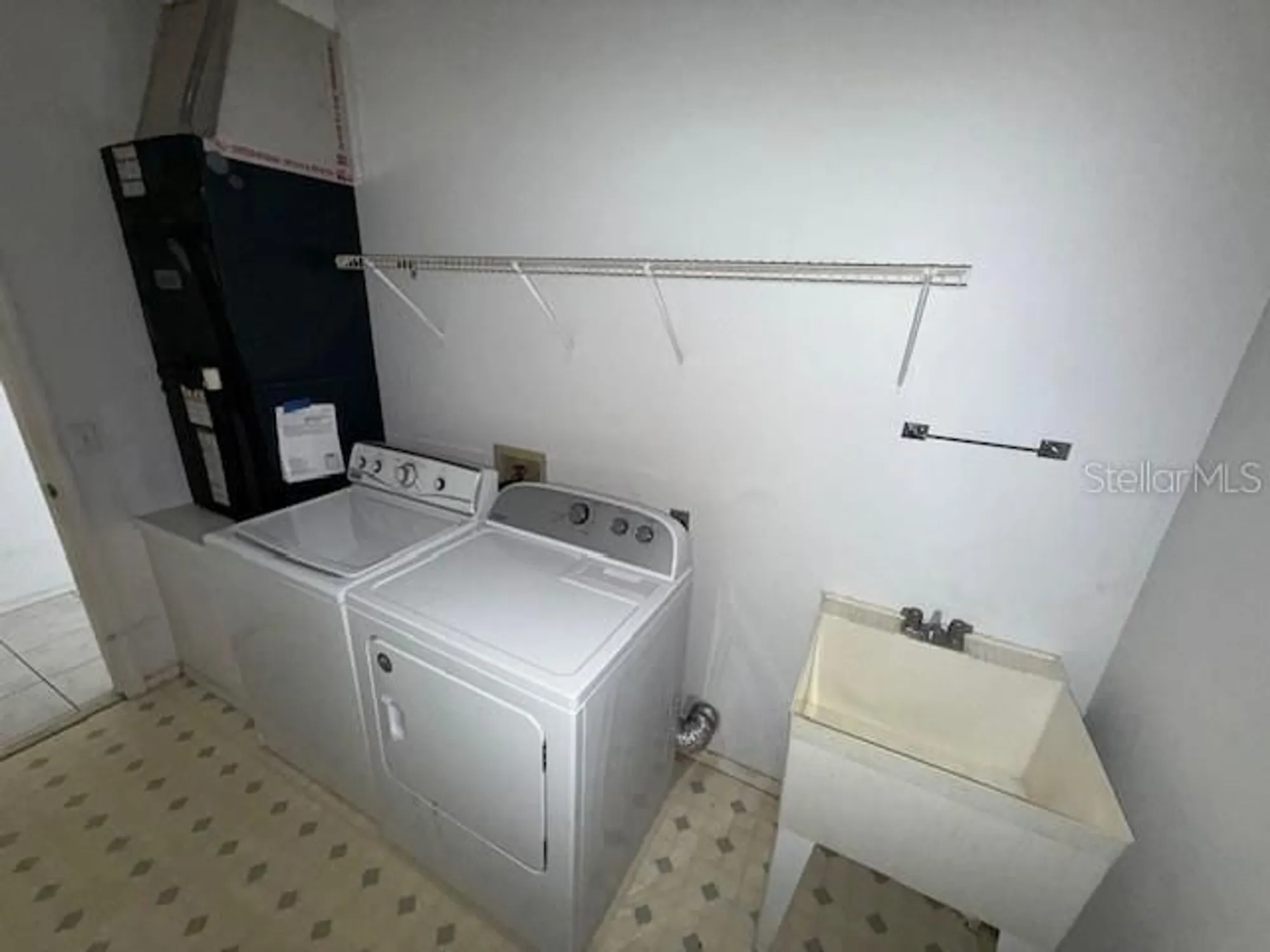 Property Slideshow image 15 of 18 | 438 san pedro dr, Lady Lake, FL, 32159