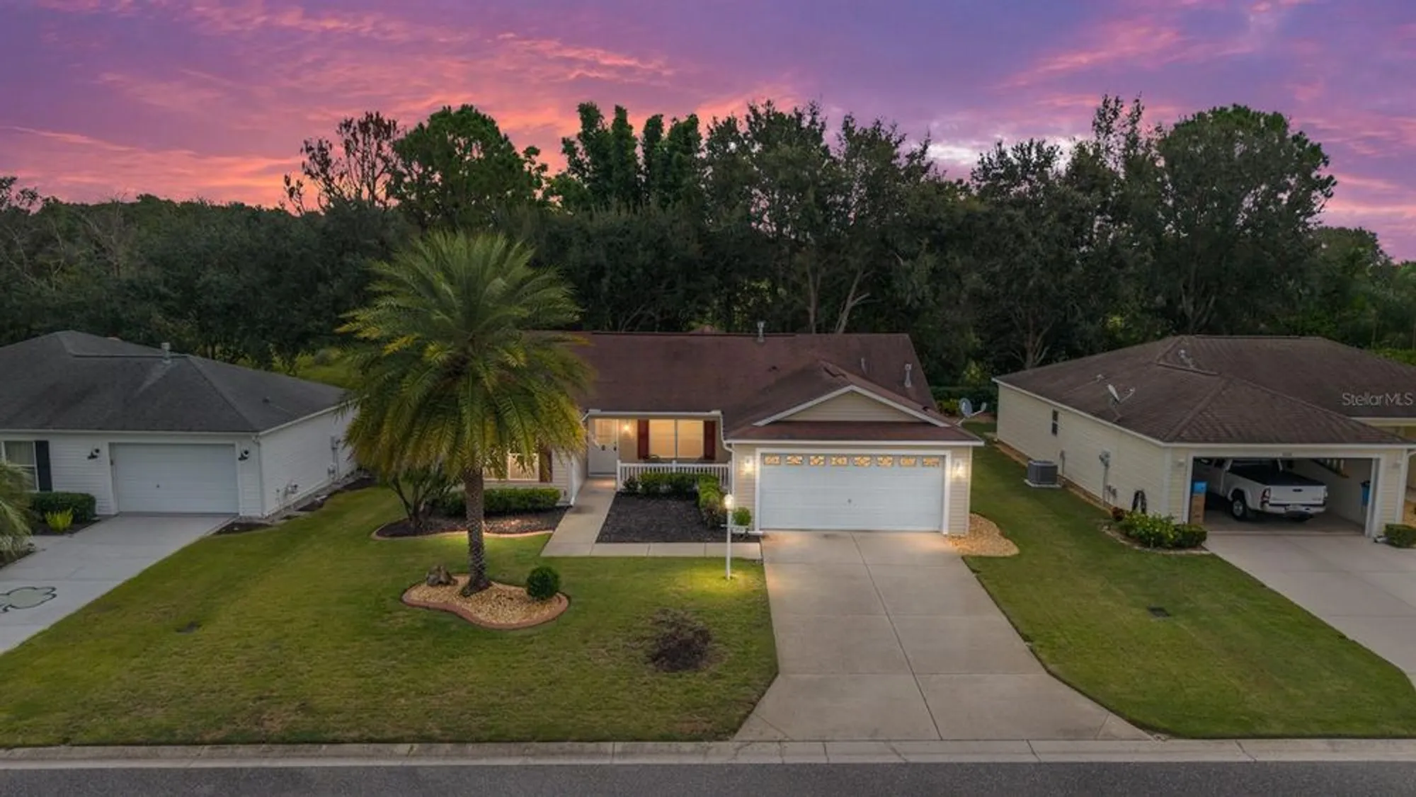 Property Slideshow image 2 of 50 | 2074 harston trl, The Villages, FL, 32162