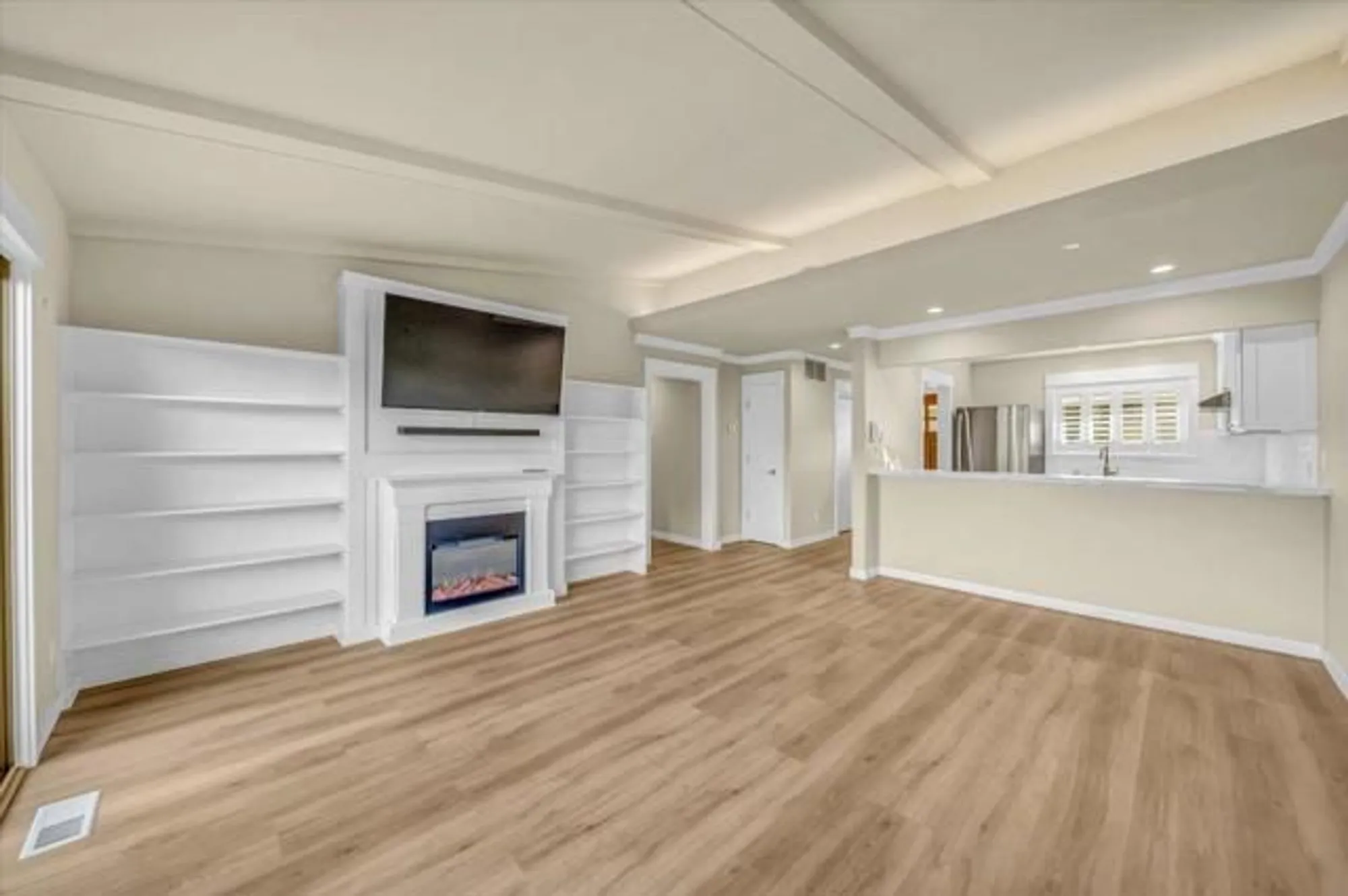 Property Slideshow image 12 of 32 | 44 hacienda carmel, Carmel, CA, 93923