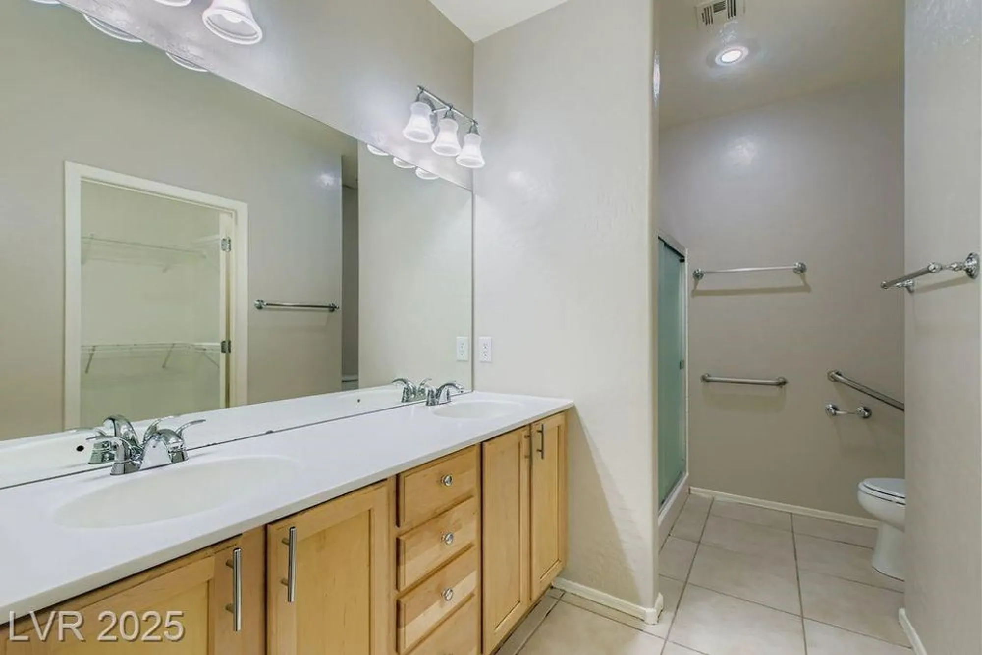 Property Slideshow image 21 of 33 | 2509 great auk ave, North Las Vegas, NV, 89084