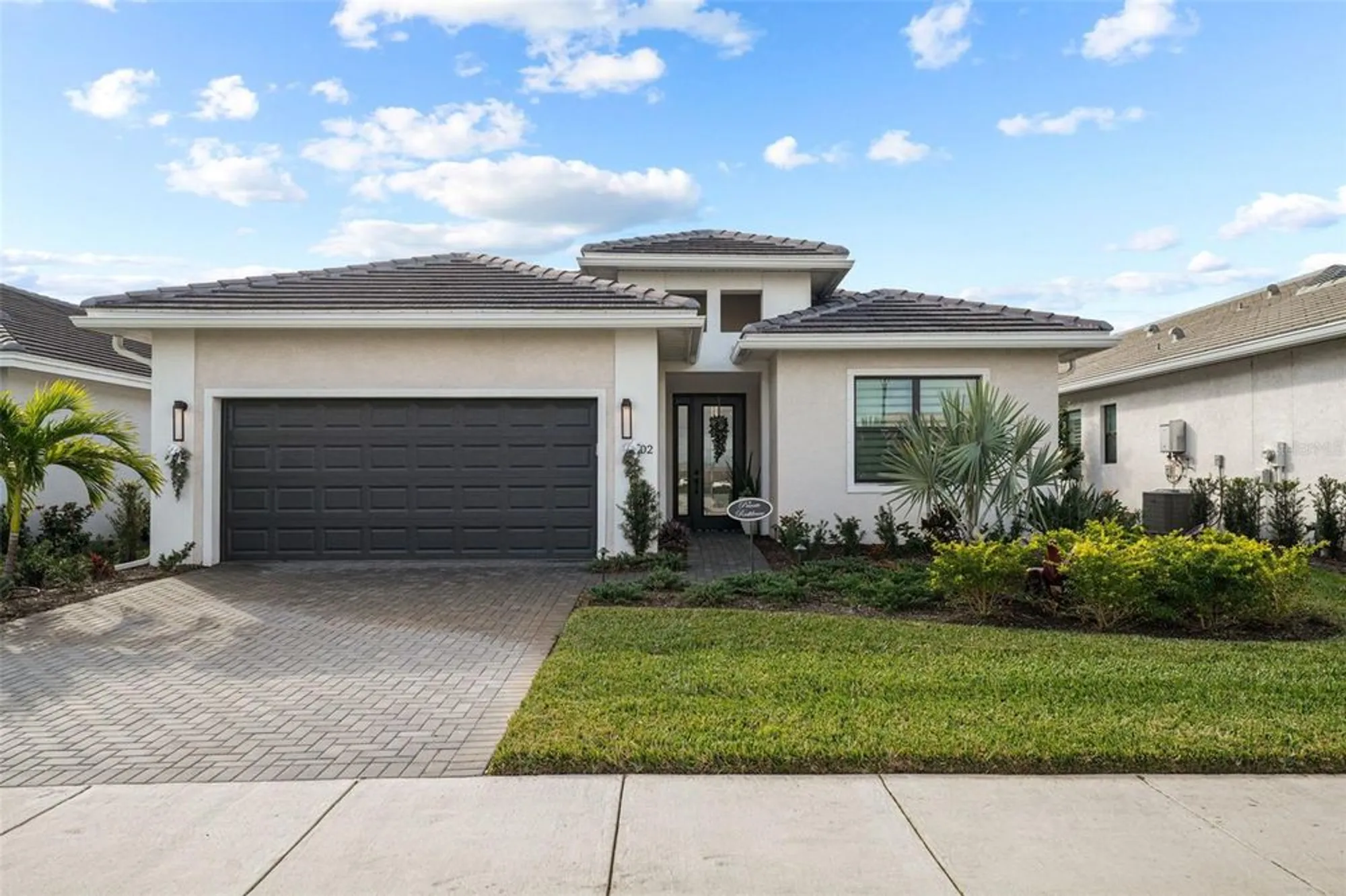 Property Slideshow image 39 of 50 | 17702 cresswind ter, Bradenton, FL, 34211