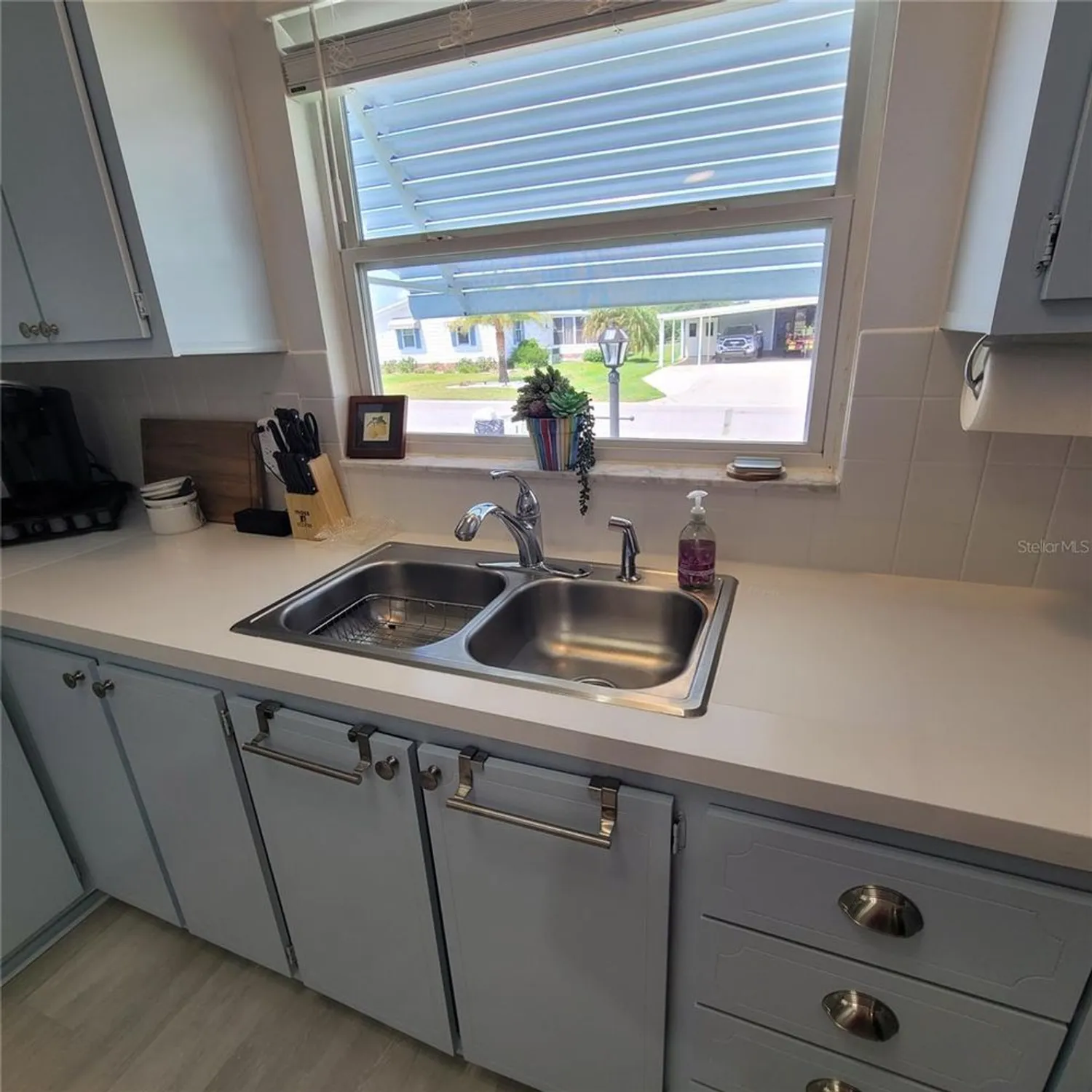 Property Slideshow image 18 of 25 | 1507 e schwartz blvd, Lady Lake, FL, 32159