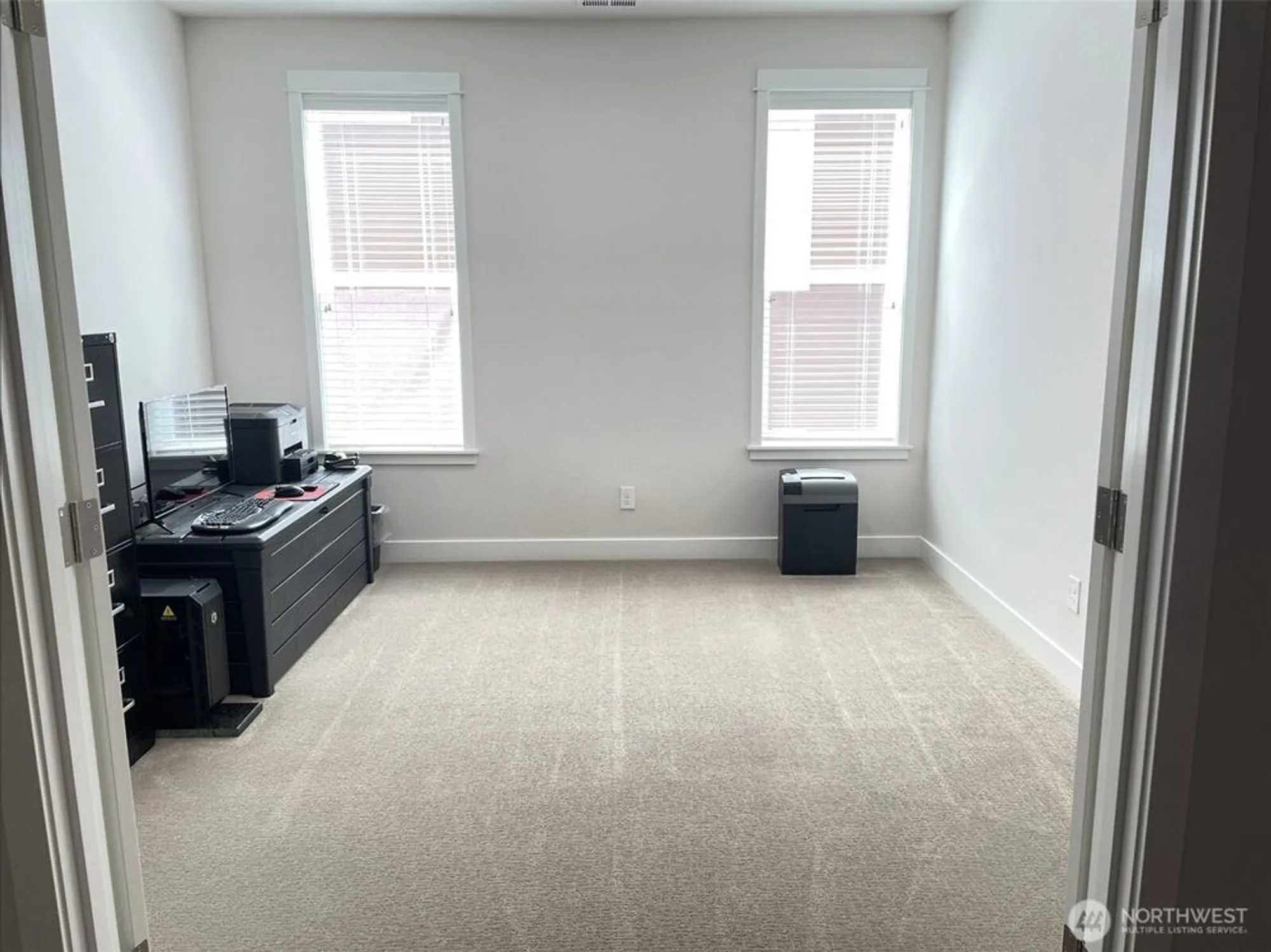 Property Slideshow image 7 of 20 | 5311 waldron dr, Lacey, WA, 98516