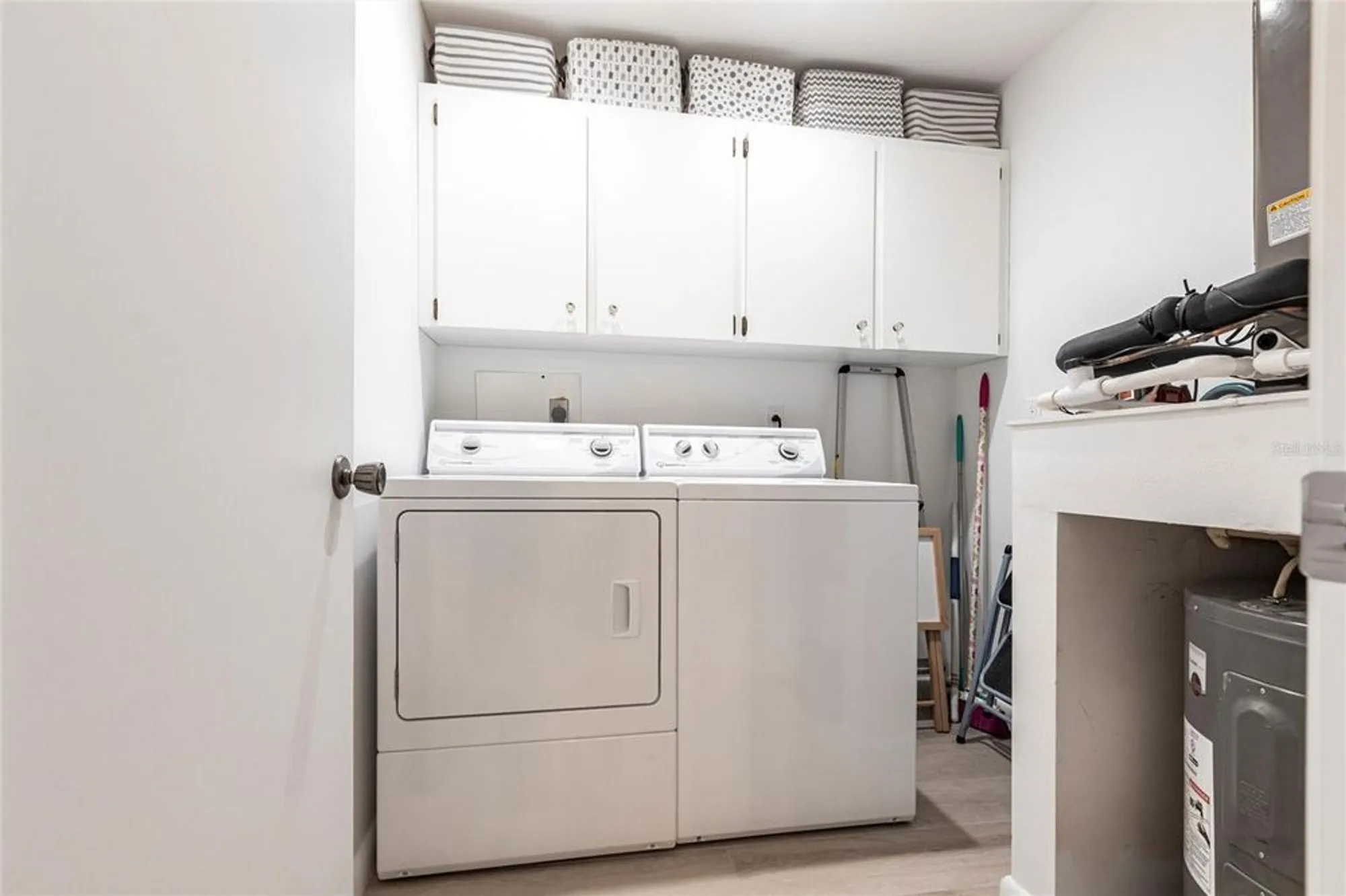 Property Slideshow image 18 of 29 | 7151 wood creek dr 205, Sarasota, FL, 34231