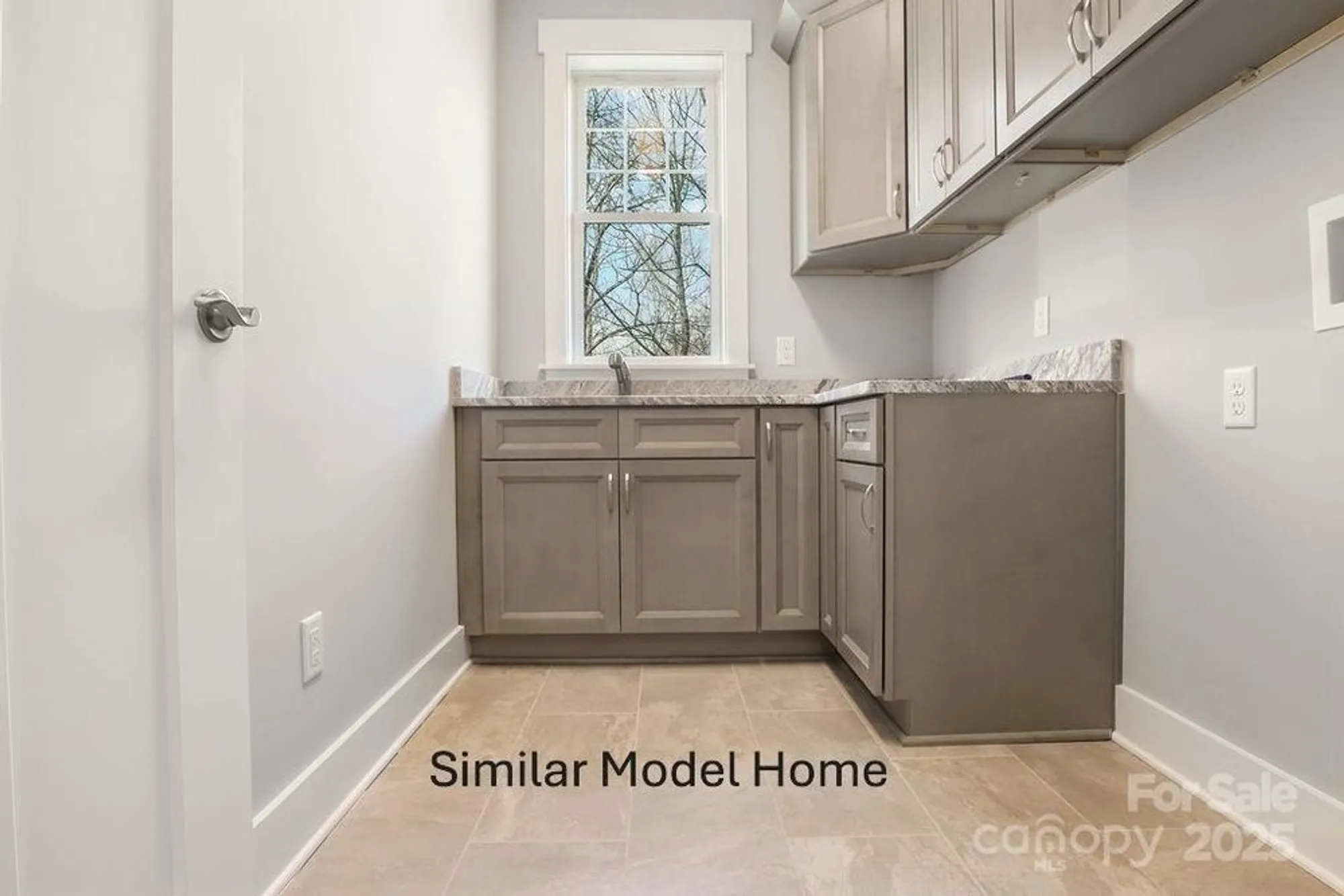 Property Slideshow image 12 of 35 | 95 creekside view dr, Asheville, NC, 28804