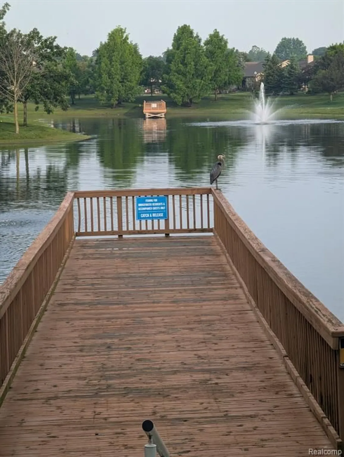 Property Slideshow image 43 of 51 | 27176 walloon way, Brownstown Twp, MI, 48134