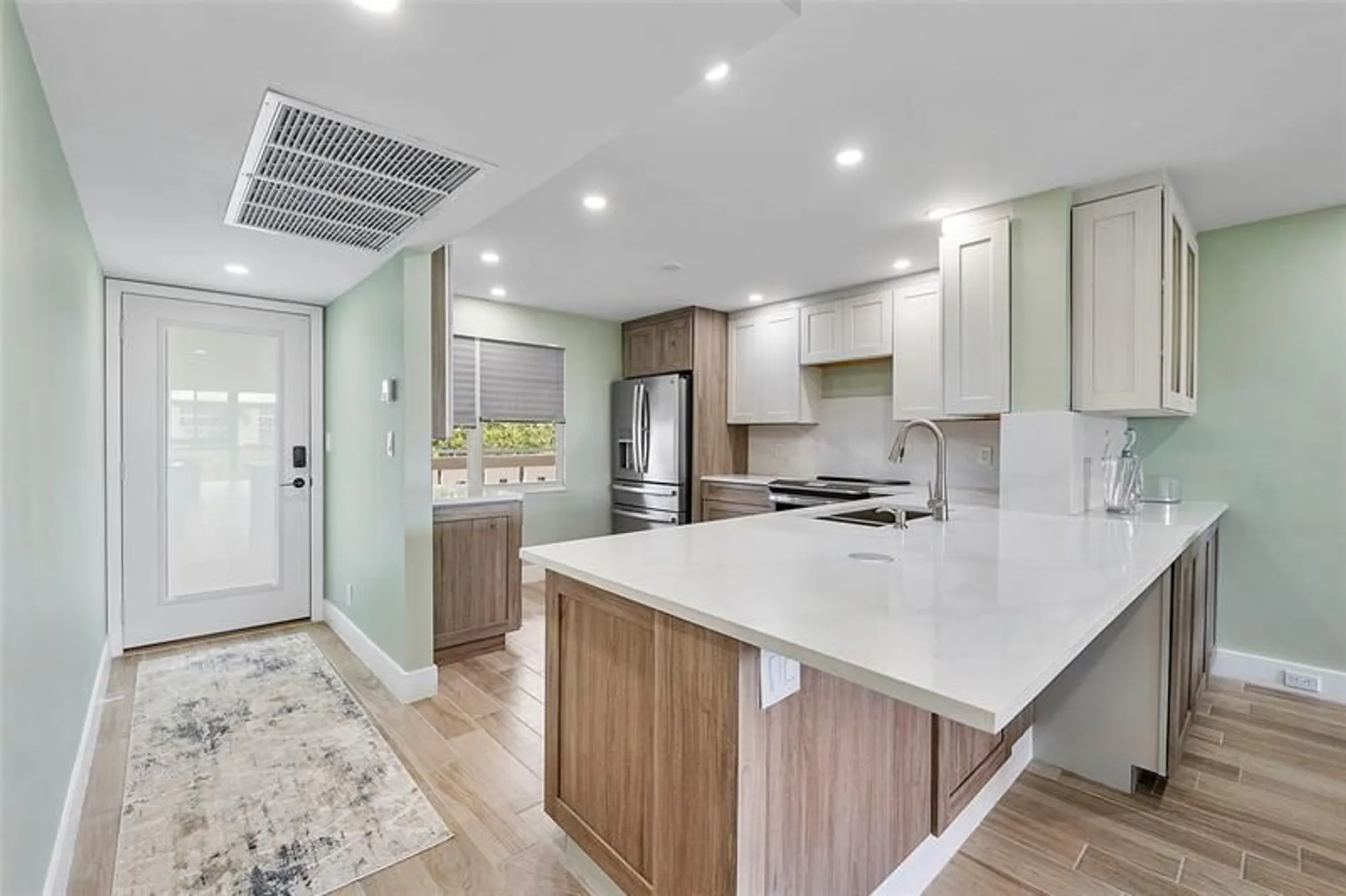 Property Slideshow image 6 of 34 | 3502 bimini ln b2, Coconut Creek, FL, 33066