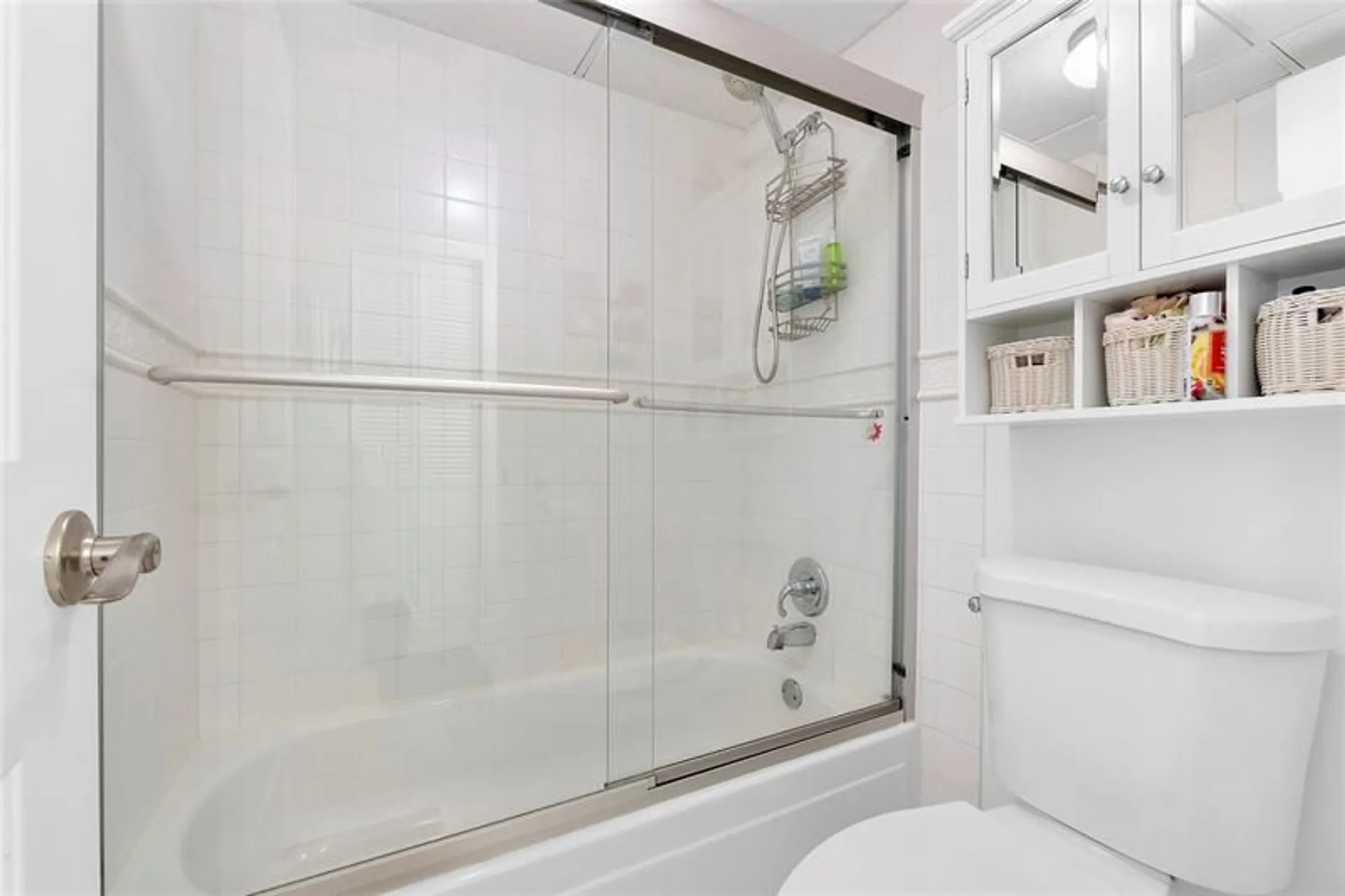 Property Slideshow image 18 of 31 | 7807 golf circle dr 211, Margate, FL, 33063