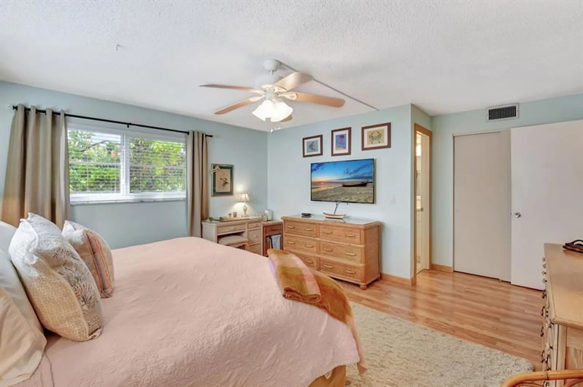 Property Slideshow image 21 of 67 | 2615 ne 3rd ct apt 301, Boynton Beach, FL, 33435