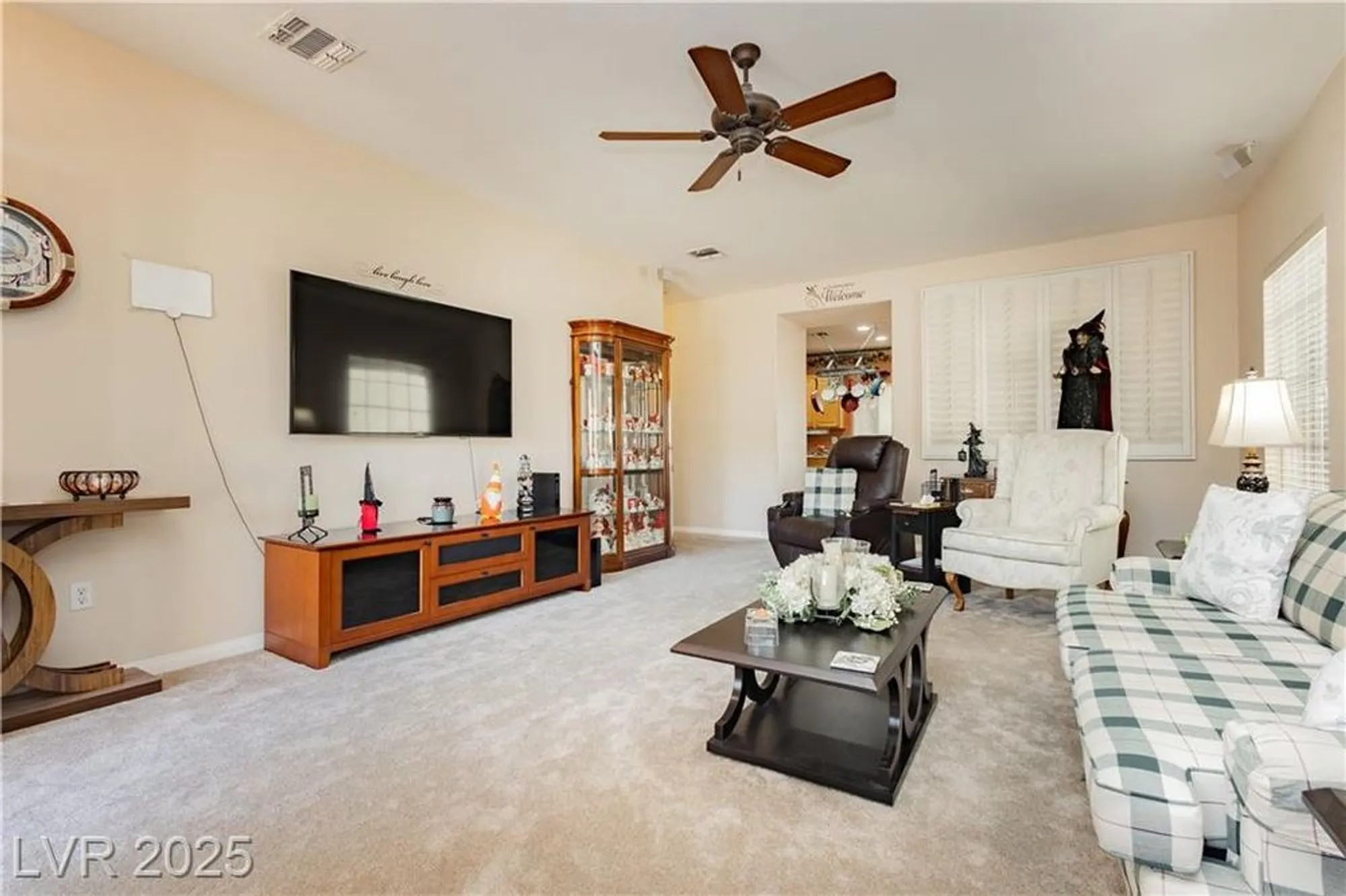 Property Slideshow image 4 of 26 | 1802 cypress bay ave, Henderson, NV, 89012