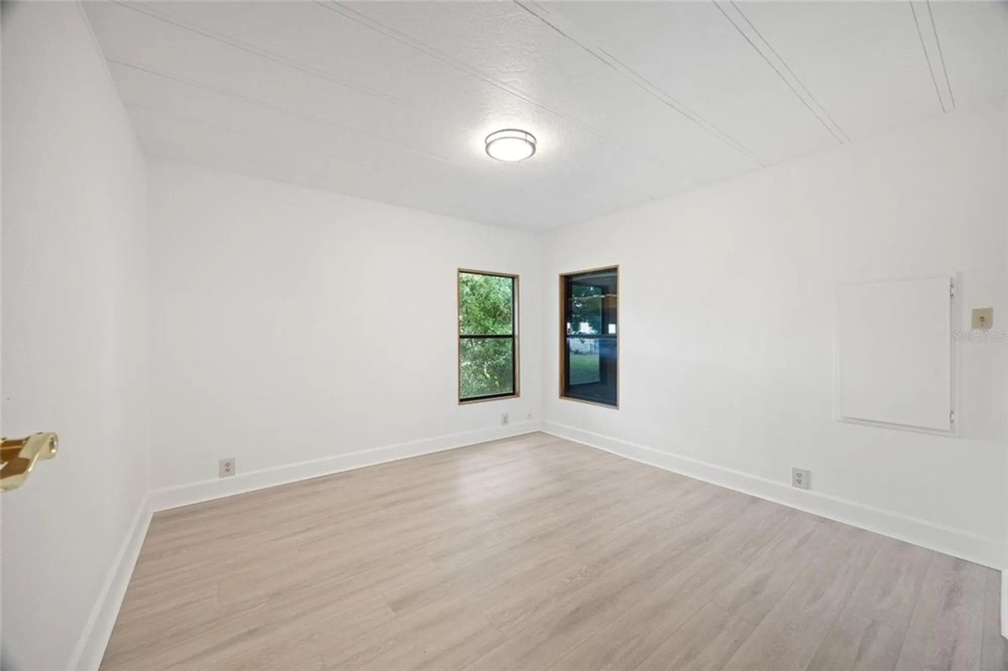 Property Slideshow image 19 of 27 | 712 jason dr, The Villages, FL, 32159