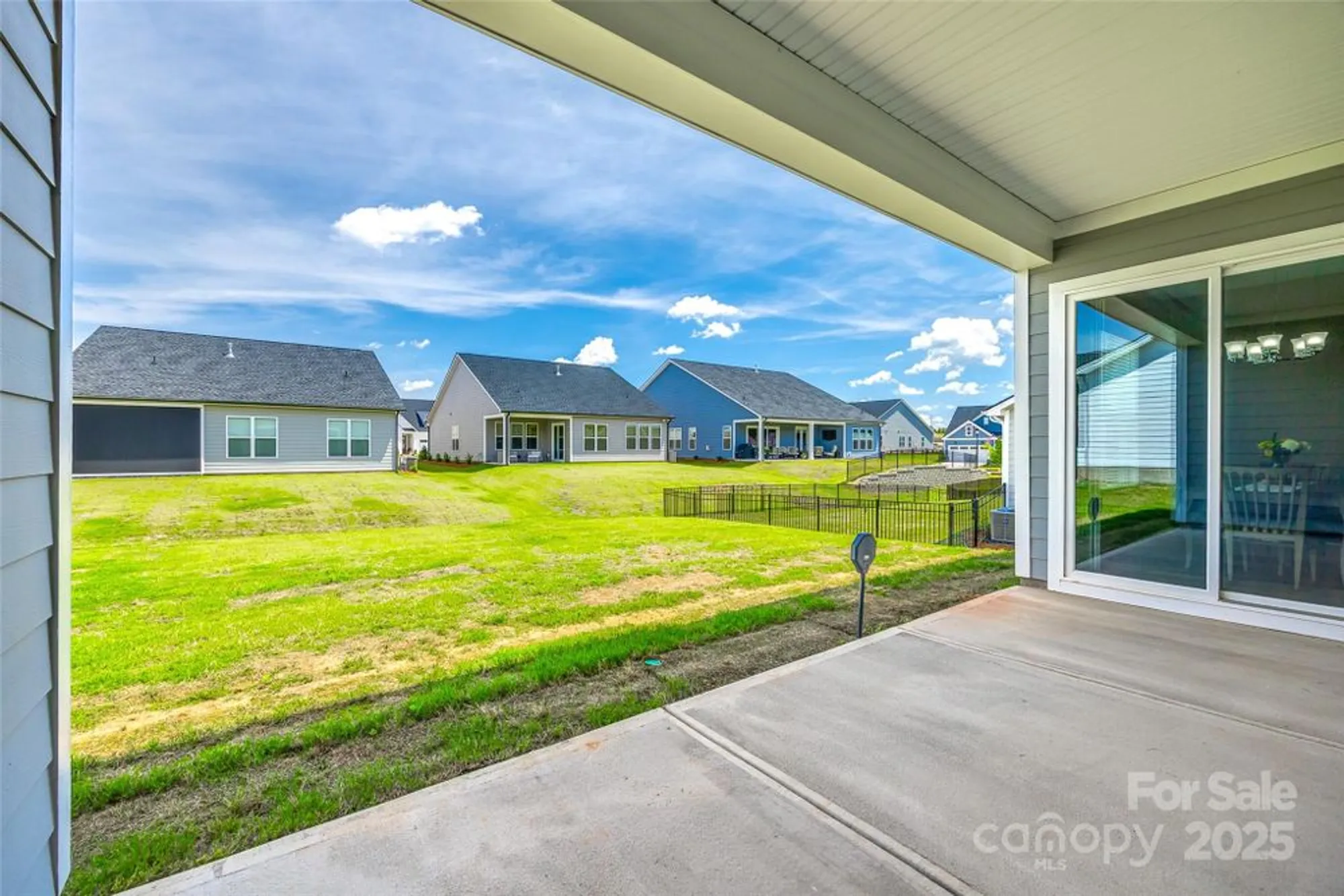 Property Slideshow image 30 of 41 | 2370 whitebark dr, Fort Mill, SC, 29707