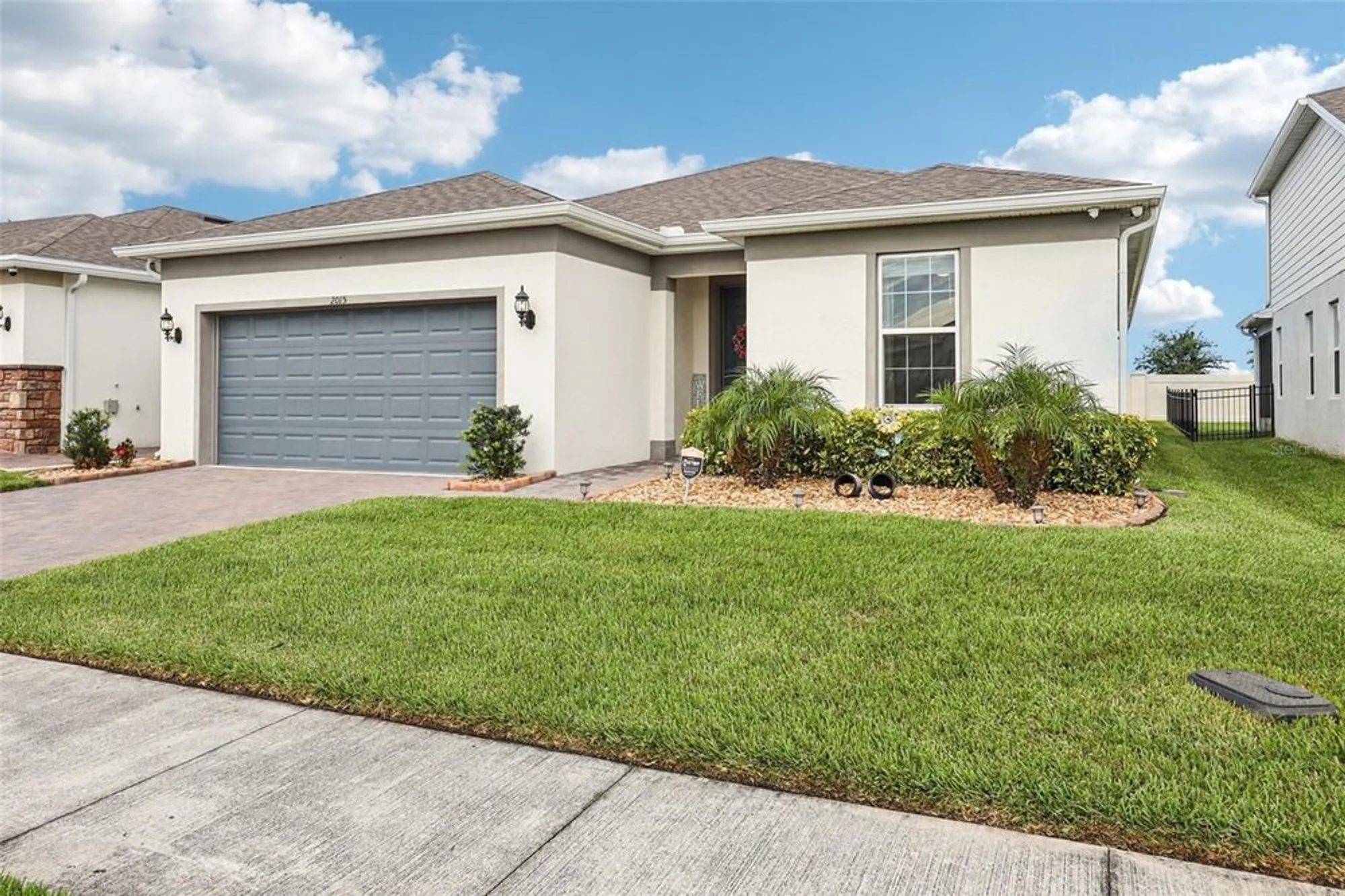 Property Slideshow image 3 of 49 | 2015 spring shower cir, Kissimmee, FL, 34744