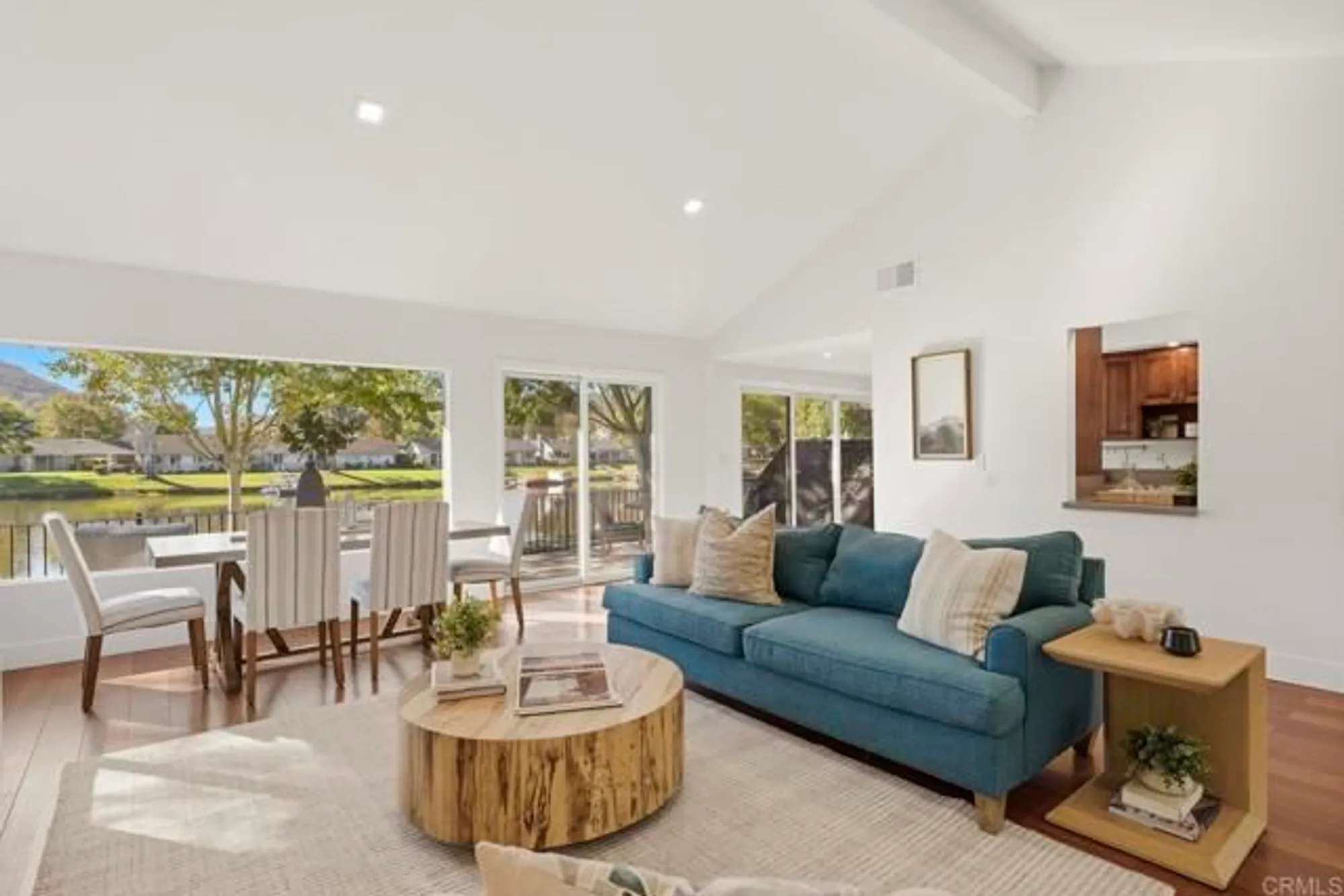 Property Slideshow image 17 of 44 | 1541 via entrada del lago, San Marcos, CA, 92078