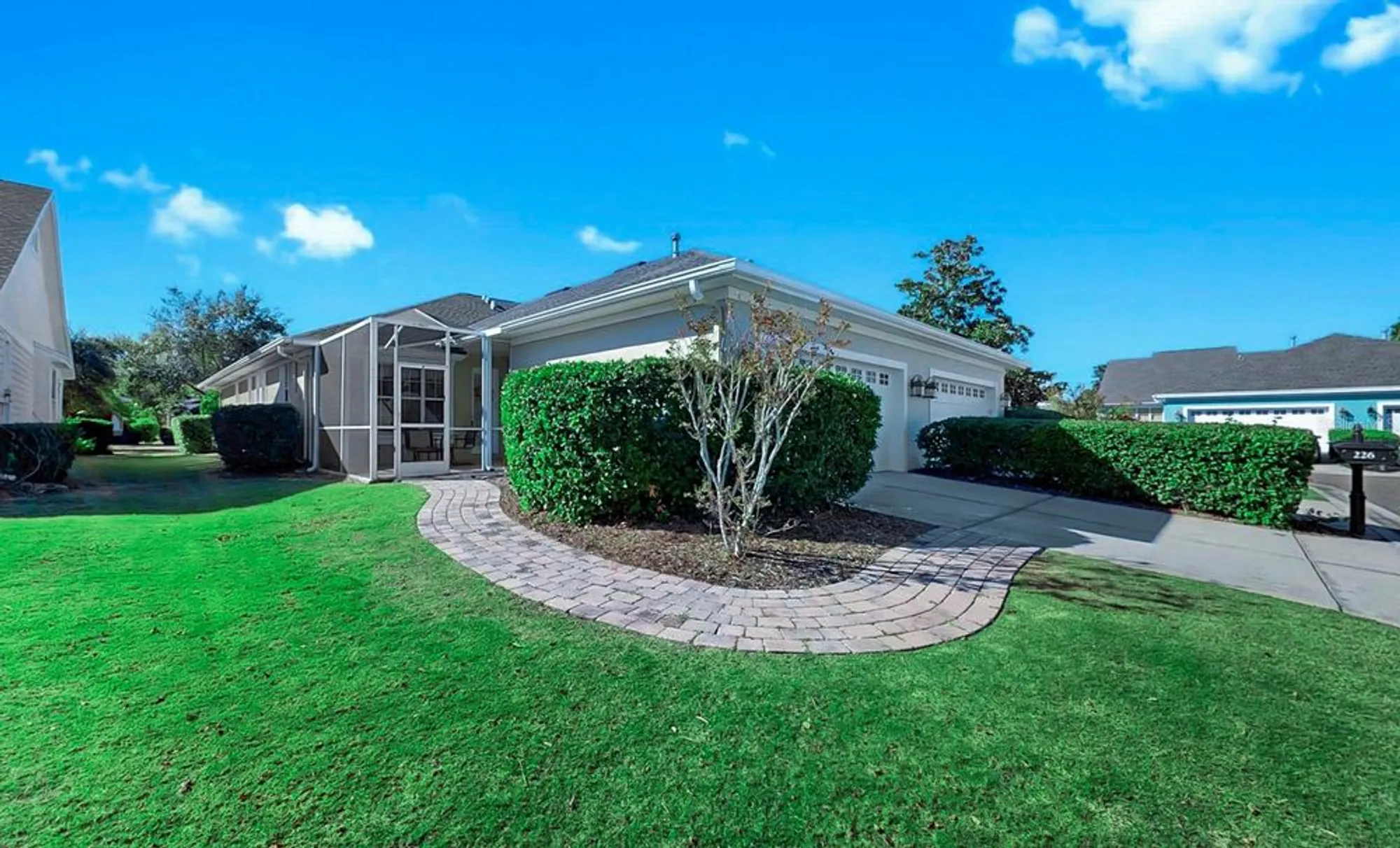 Property Slideshow image 36 of 53 | 226 summerside ct, Apollo Beach, FL, 33572