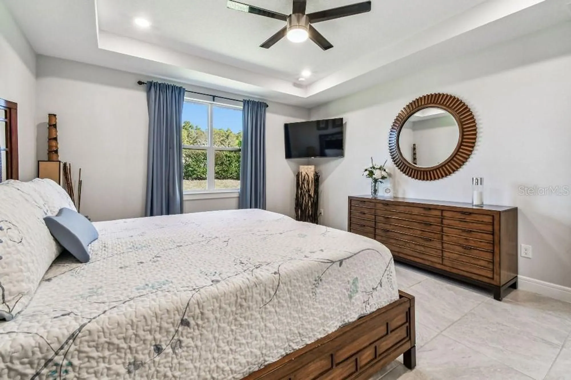 Property Slideshow image 22 of 49 | 20057 sea glass cir, Land O Lakes, FL, 34638