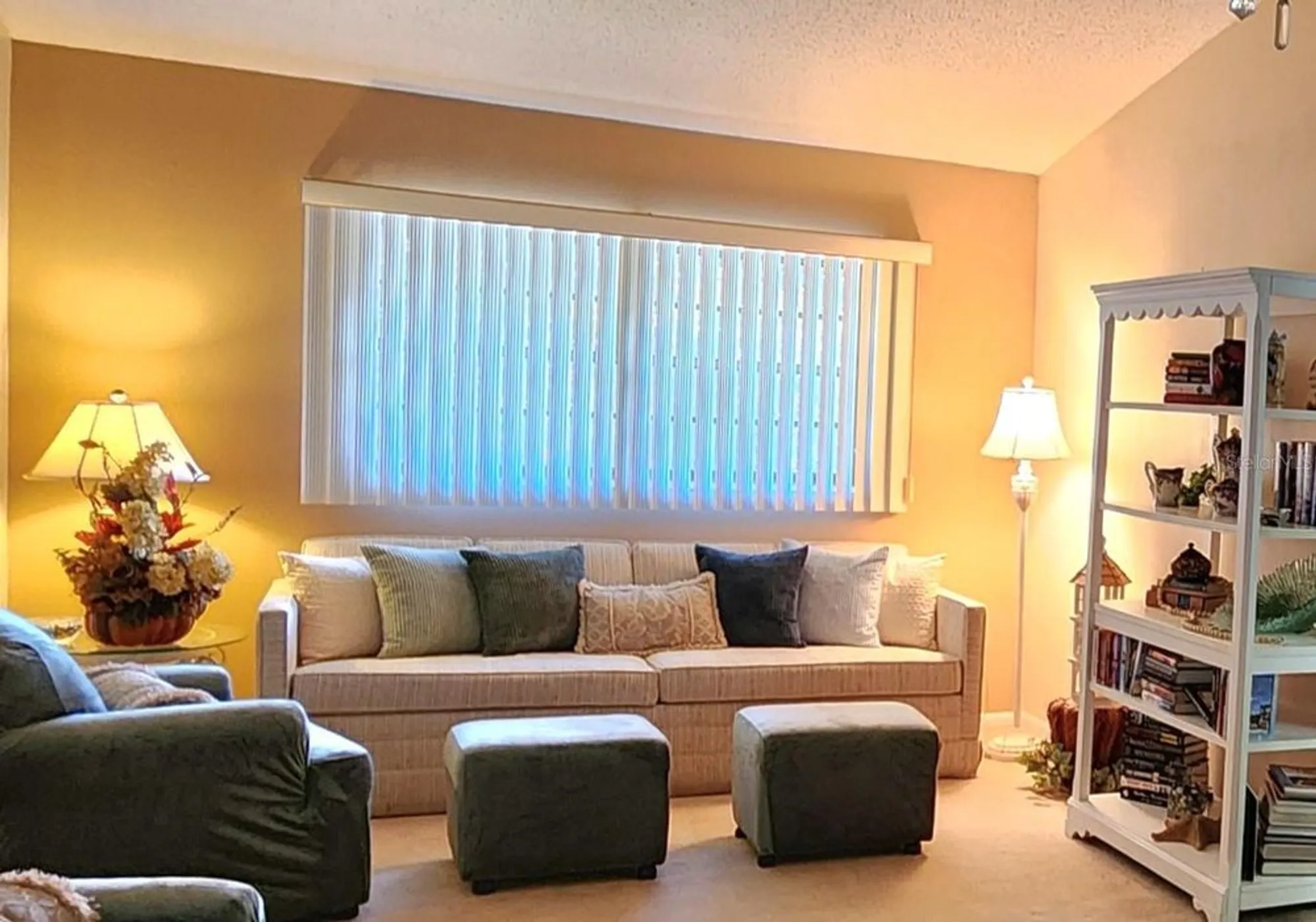 Property Slideshow image 5 of 40 | 4632 red maple rd 1204, Bradenton, FL, 34210