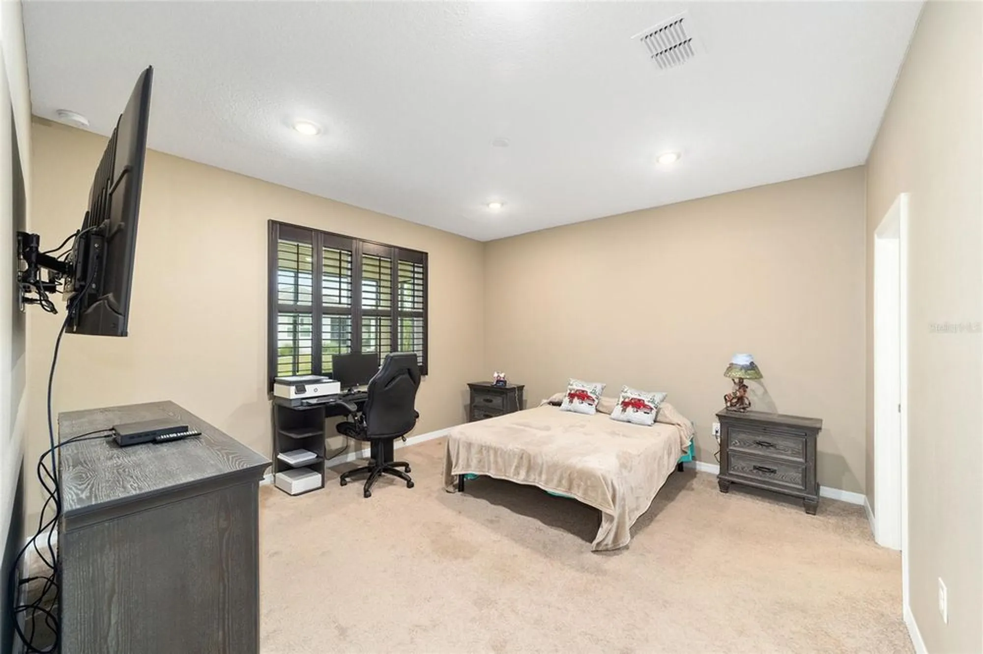 Property Slideshow image 21 of 34 | 8661 sw 76th ln, Ocala, FL, 34481