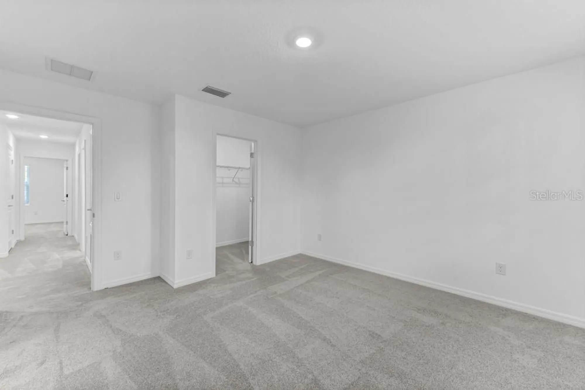 Property Slideshow image 16 of 45 | 15160 cuzcorro ct, Nokomis, FL, 34275