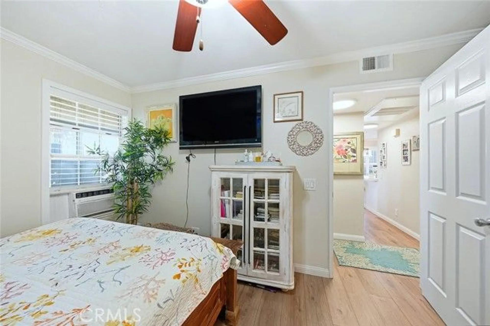 Property Slideshow image 19 of 40 | 18272 parkview ln 101, Huntington Beach, CA, 92648