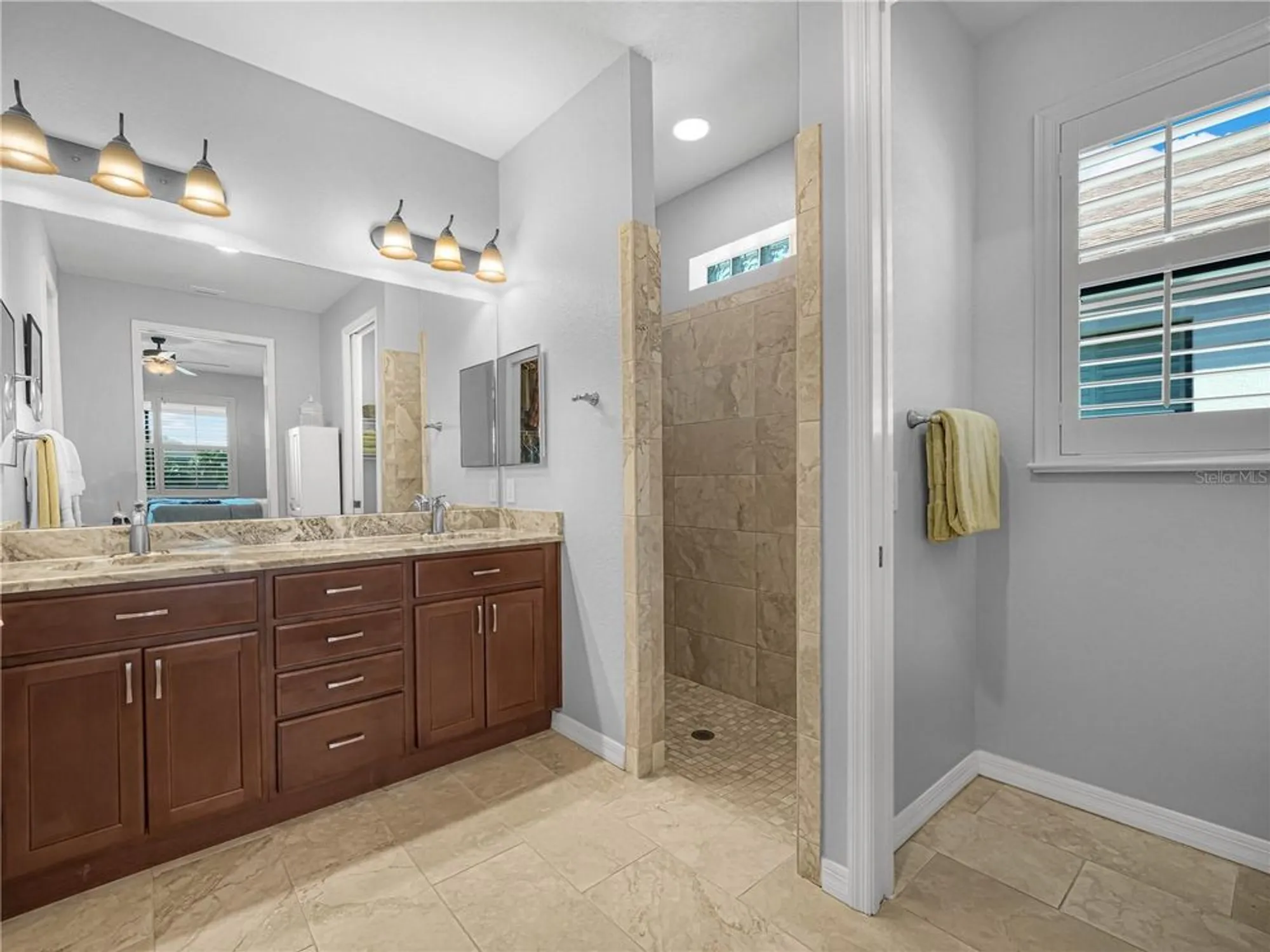 Property Slideshow image 23 of 68 | 1069 sawgrass dr, Winter Haven, FL, 33884