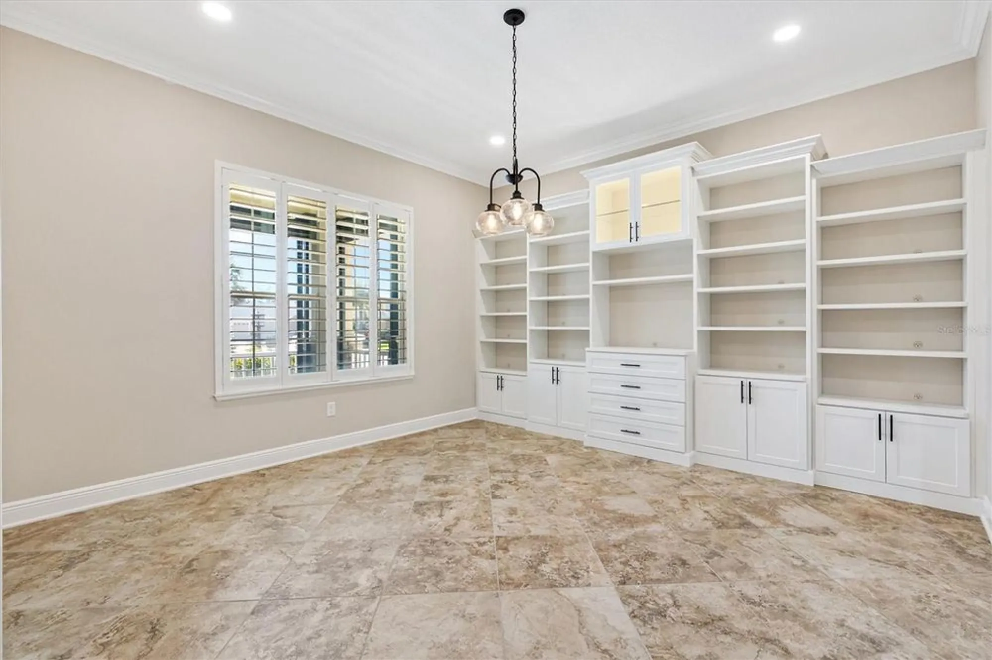 Property Slideshow image 27 of 66 | 981 iron oak way, The Villages, FL, 32163