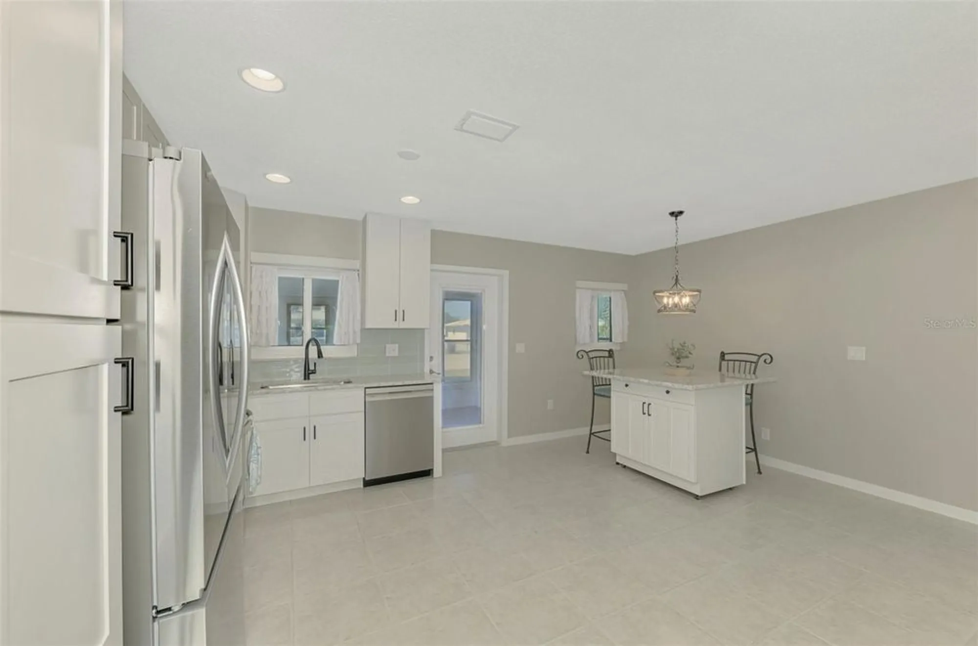 Property Slideshow image 11 of 71 | 501 sloop way, Nokomis, FL, 34275