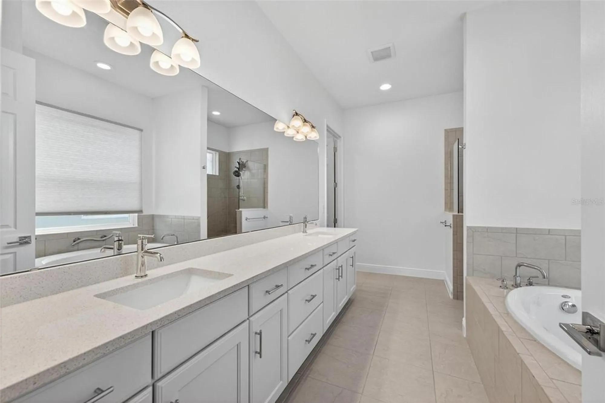 Property Slideshow image 47 of 95 | 8677 bridgeport bay cir, Mount Dora, FL, 32757