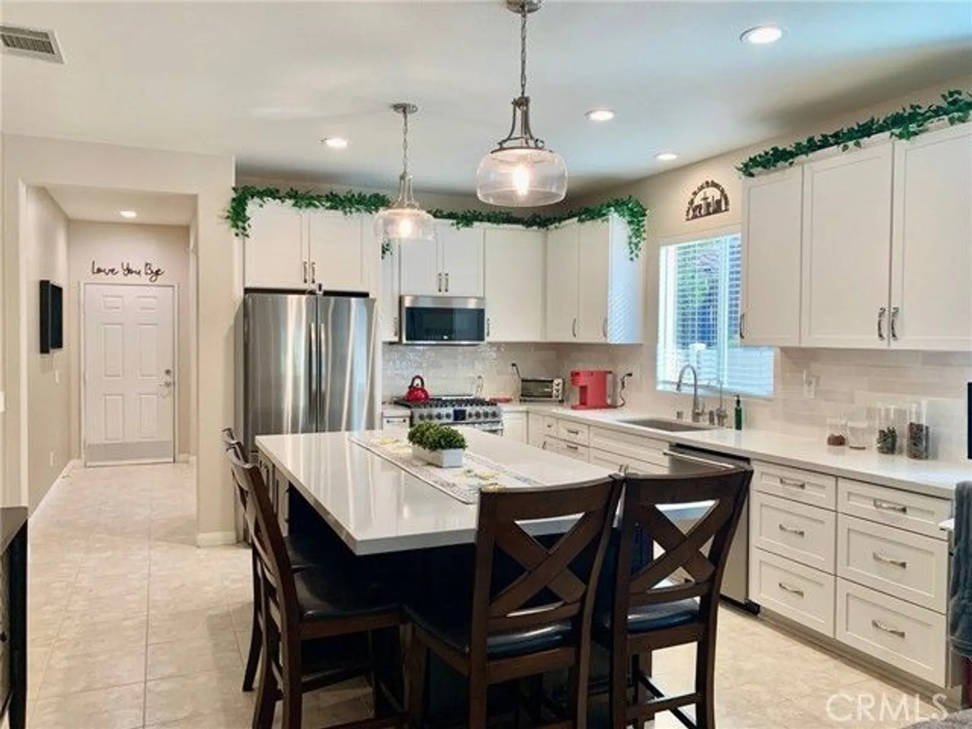 Property Slideshow image 17 of 75 | 28174 glenside ct, Menifee, CA, 92584