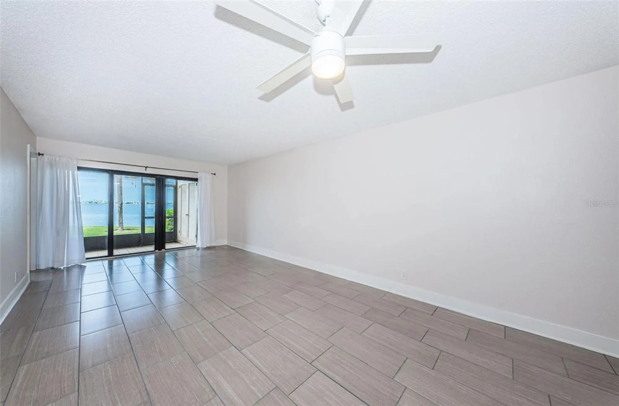 Property Slideshow image 18 of 63 | 6145 sun blvd apt 107, St Petersburg, FL, 33715