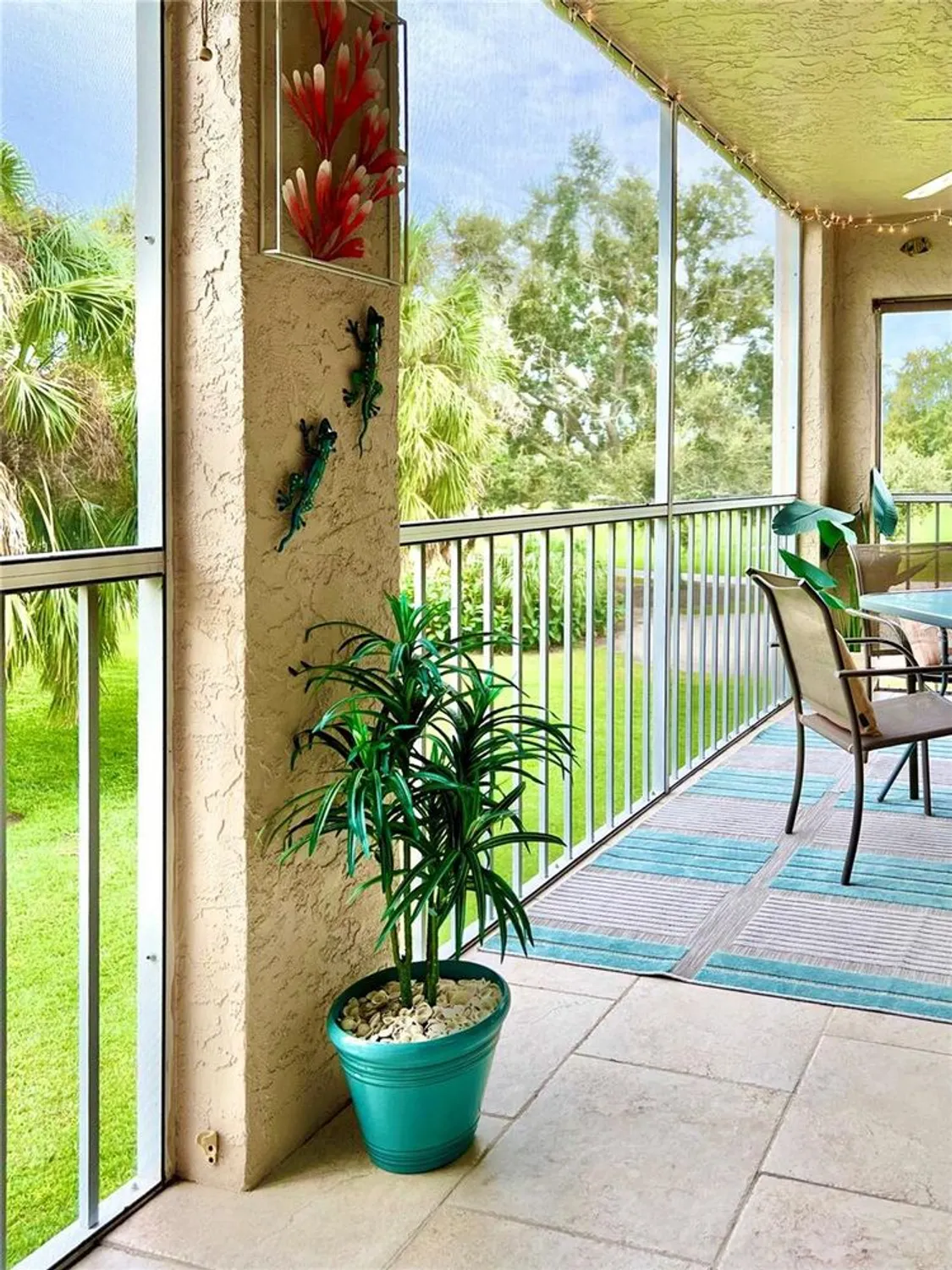 Property Slideshow image 24 of 46 | 6501 stone river rd 203, Bradenton, FL, 34203