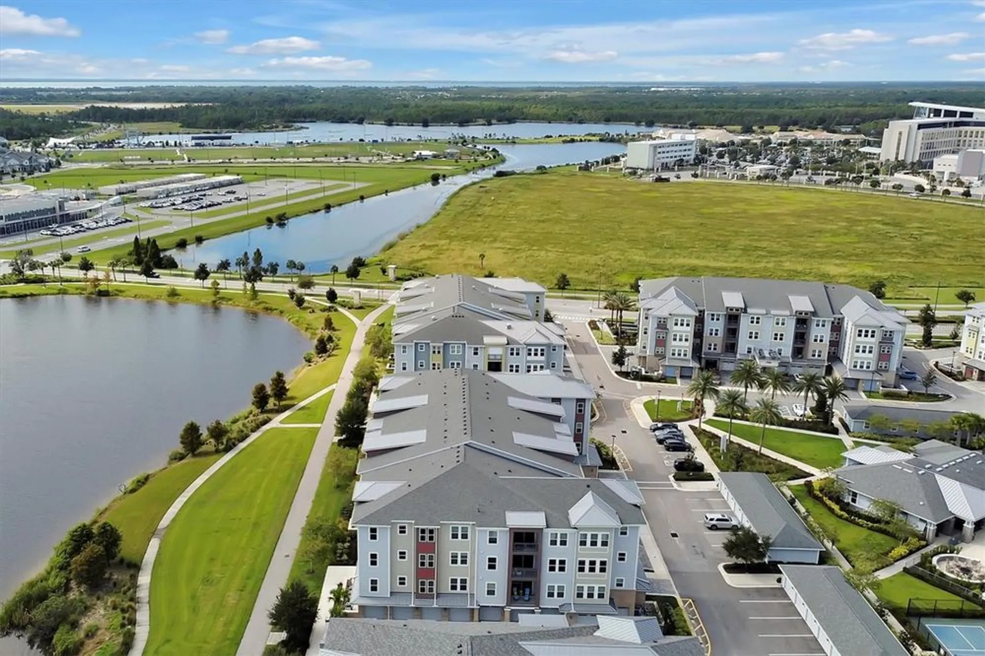 Property Slideshow image 38 of 40 | 7565 laureate blvd unit 3308, Orlando, FL, 32827