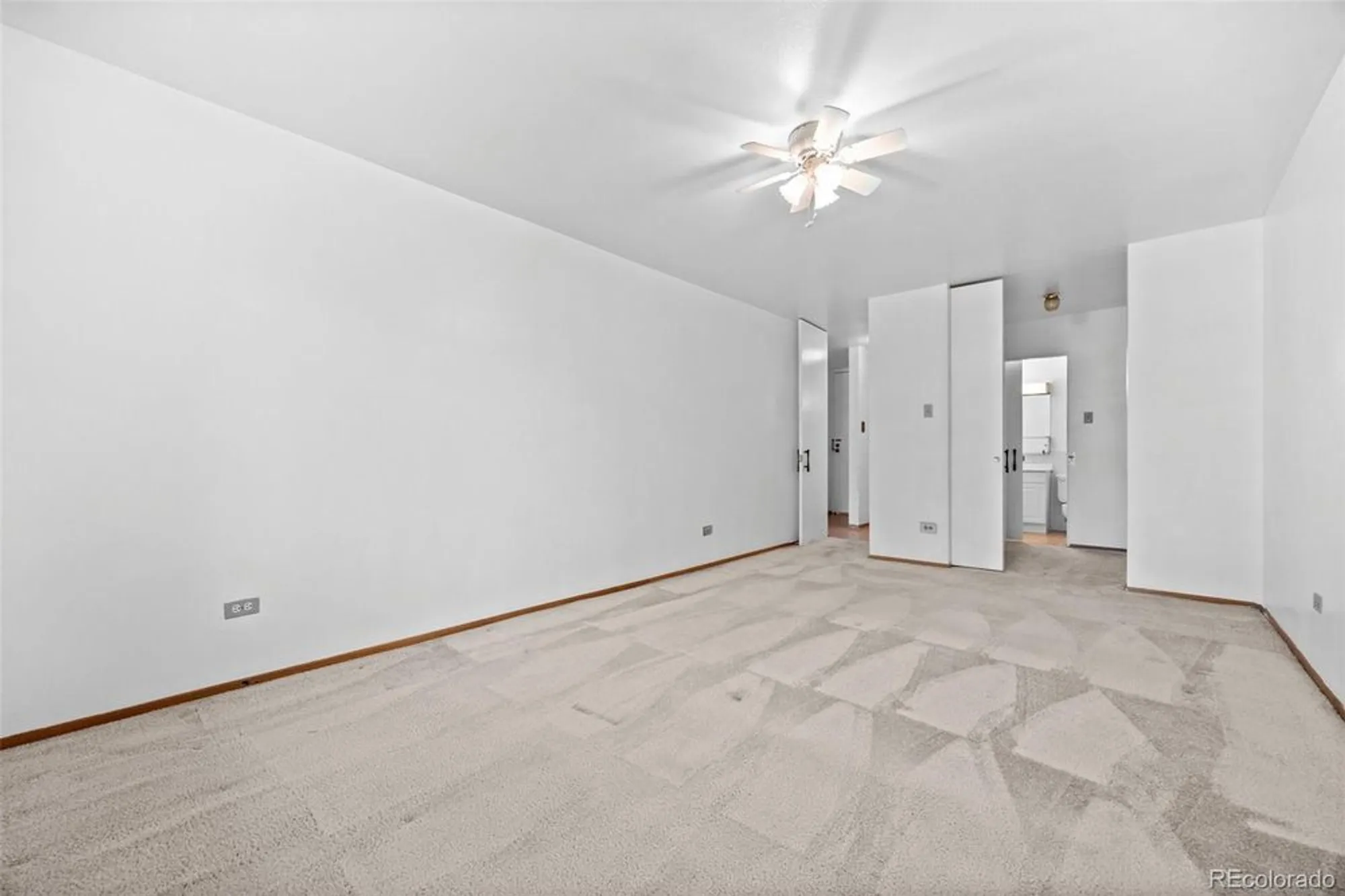 Property Slideshow image 18 of 36 | 755 s clinton st 7b, Denver, CO, 80247