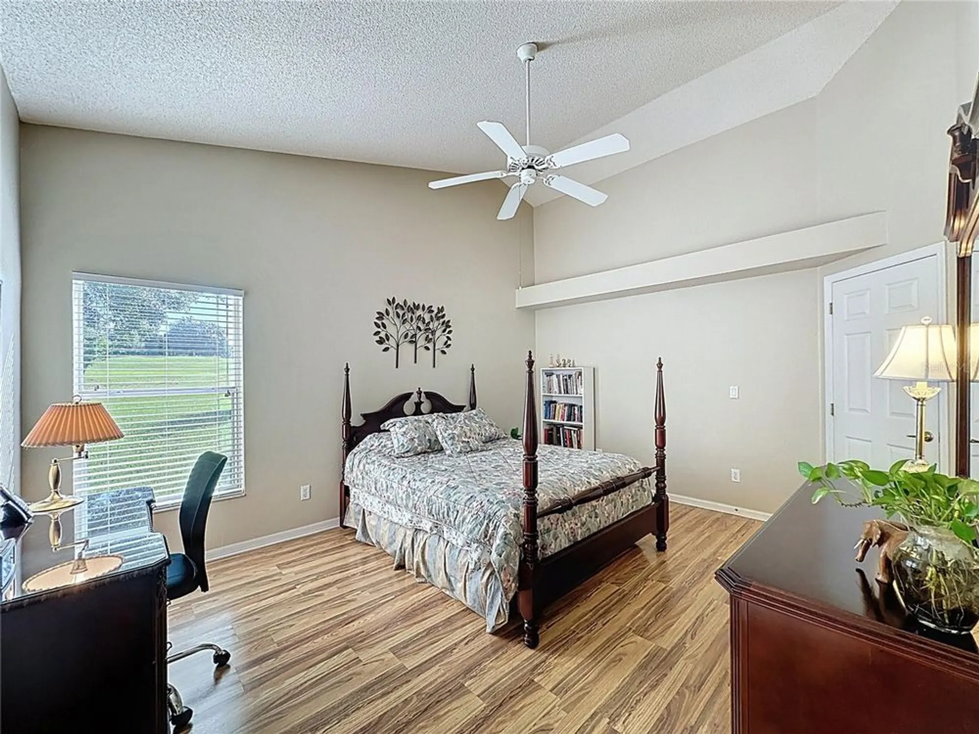 Property Slideshow image 23 of 66 | 3585 westerham dr, Clermont, FL, 34711