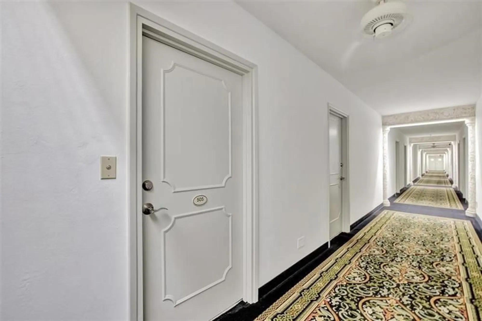 Property Slideshow image 5 of 29 | 3233 ne 34th st 505, Fort Lauderdale, FL, 33308