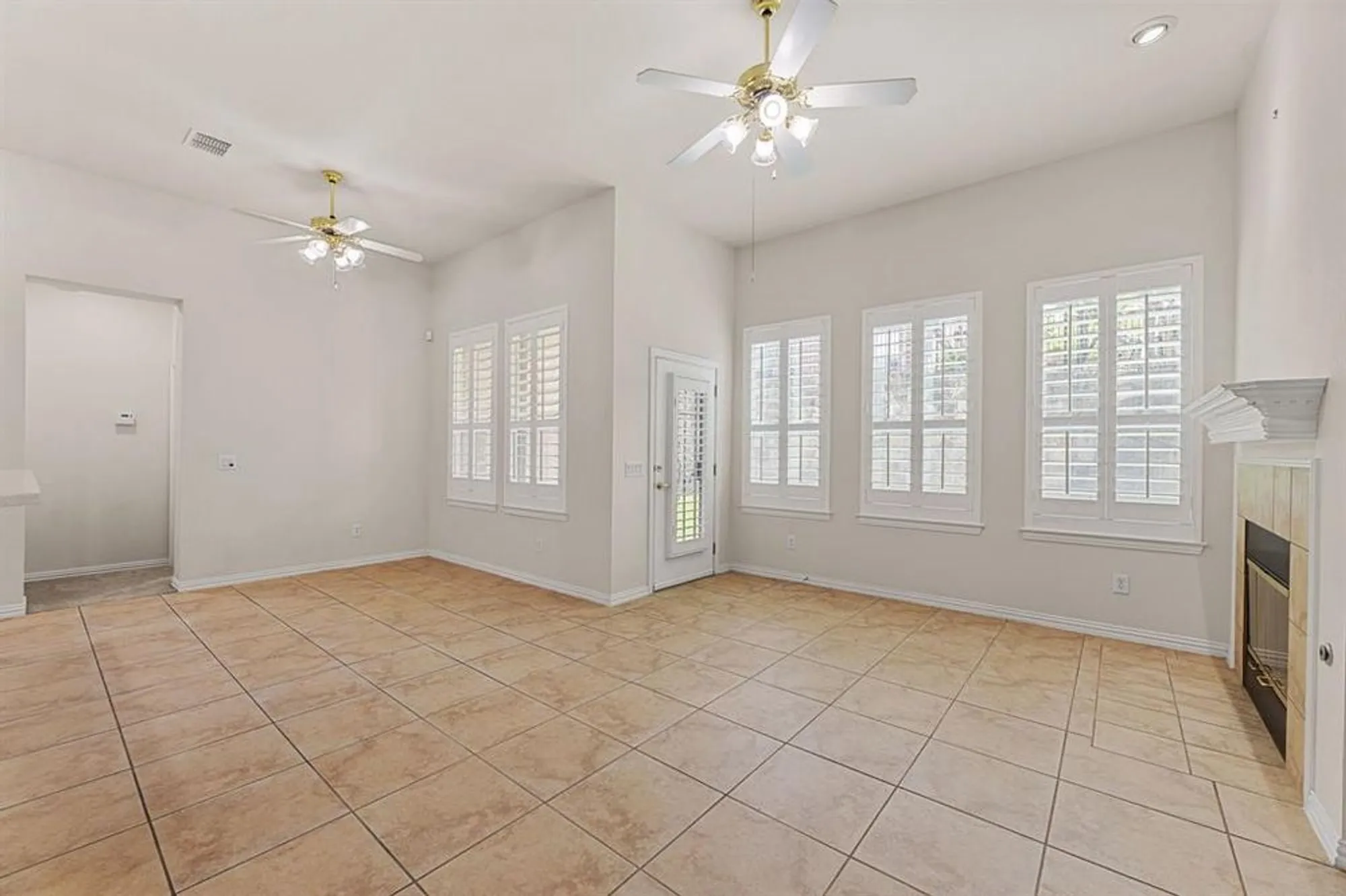 Property Slideshow image 10 of 38 | 719 scenic ranch cir, Fairview, TX, 75069