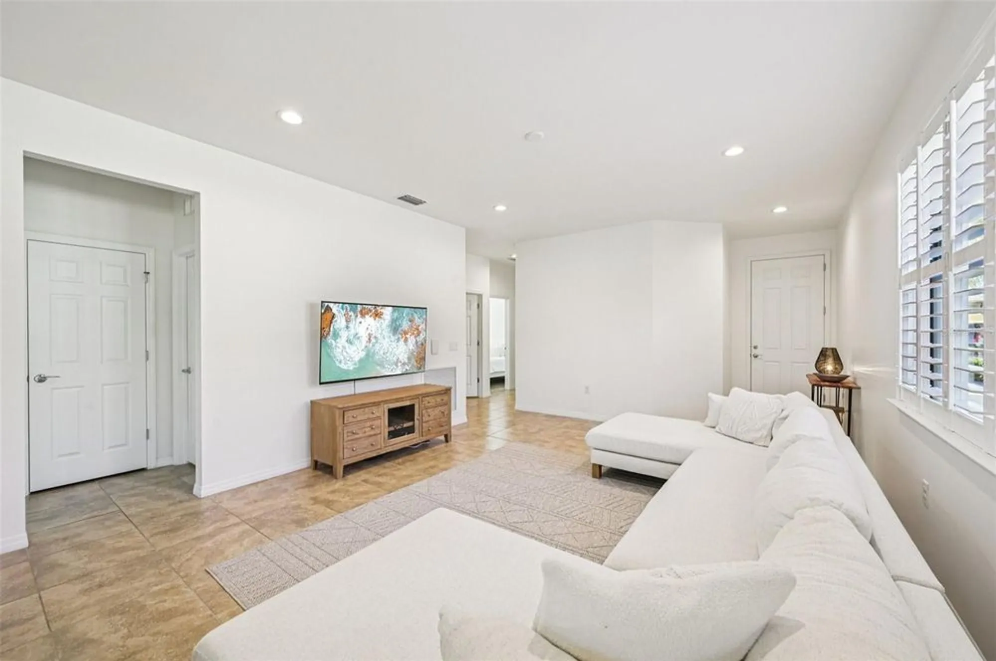 Property Slideshow image 4 of 51 | 19220 isadora st, Venice, FL, 34293