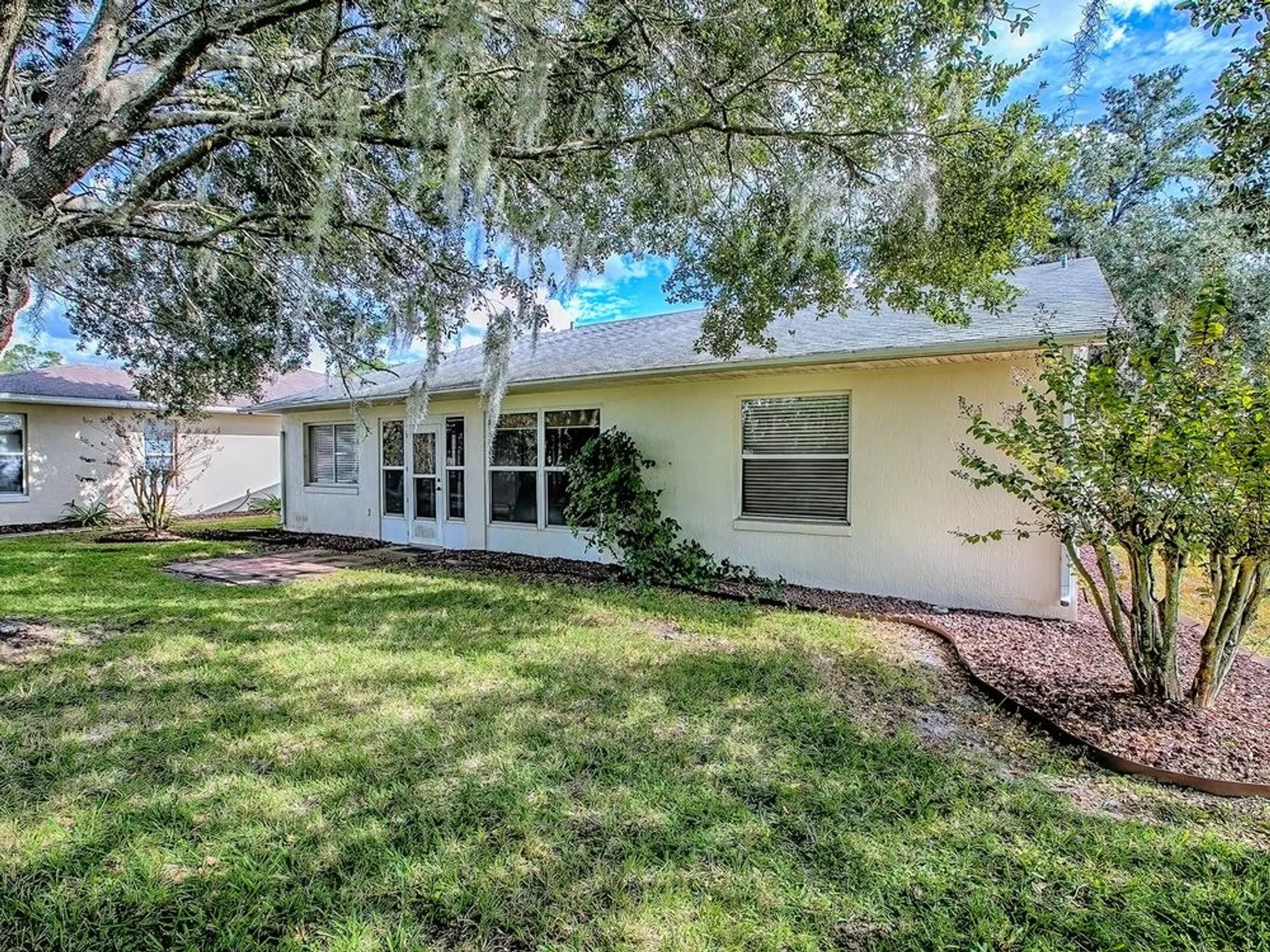 Property Slideshow image 27 of 40 | 432 ranchwood dr, Leesburg, FL, 34748