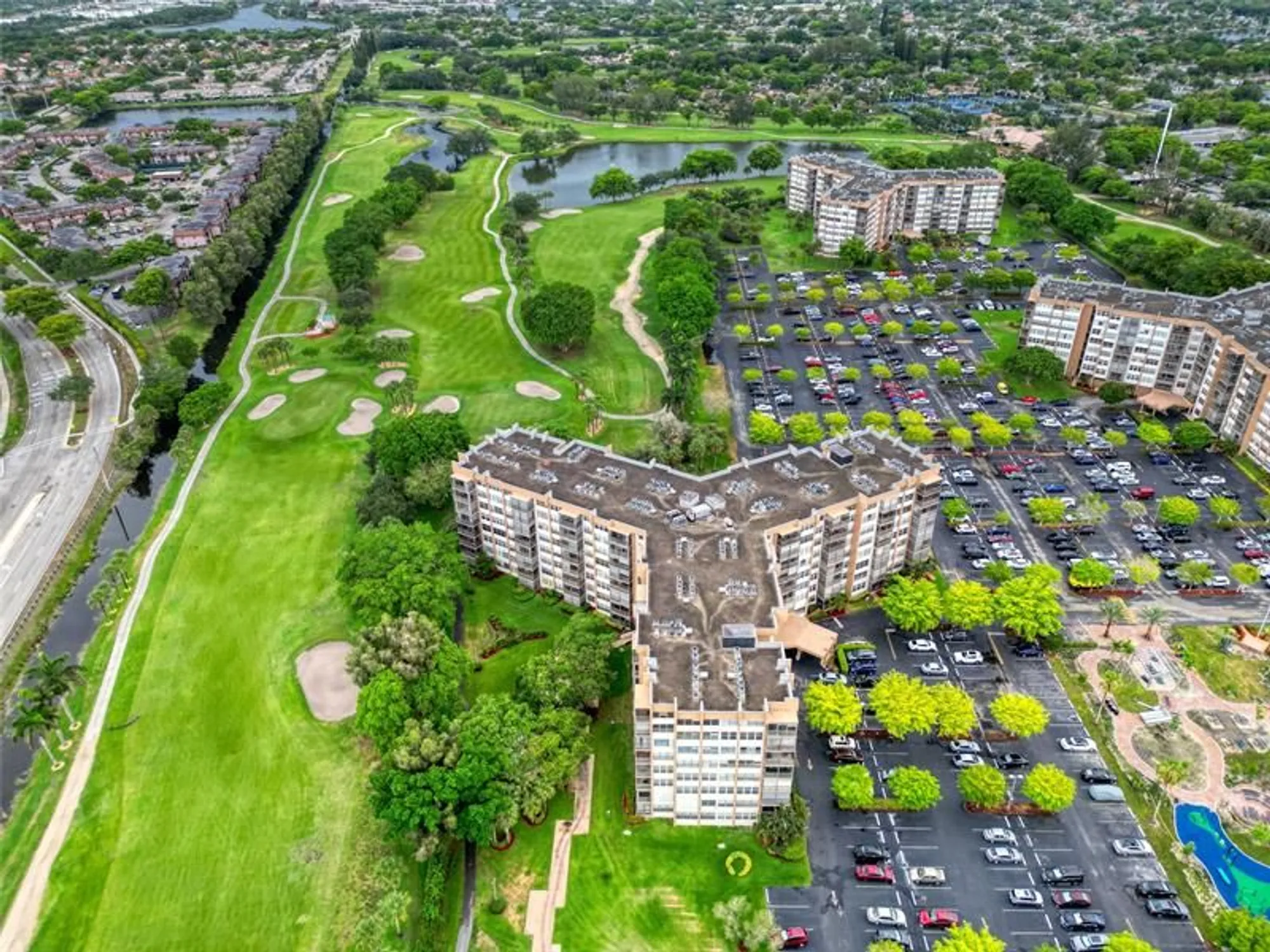 Property Slideshow image 48 of 53 | 1100 saint charles pl 708, Pembroke Pines, FL, 33026