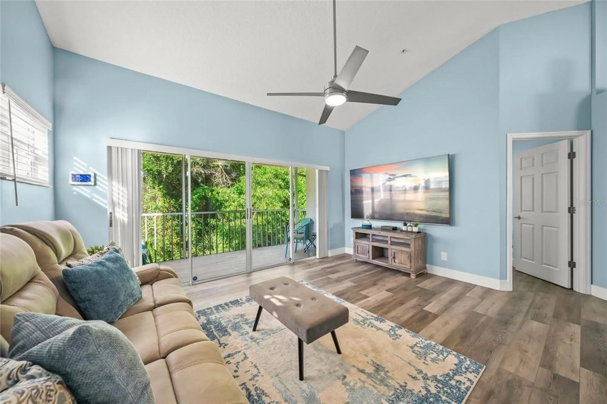 Property Slideshow image 21 of 55 | 5528 fair oaks st, Bradenton, FL, 34203