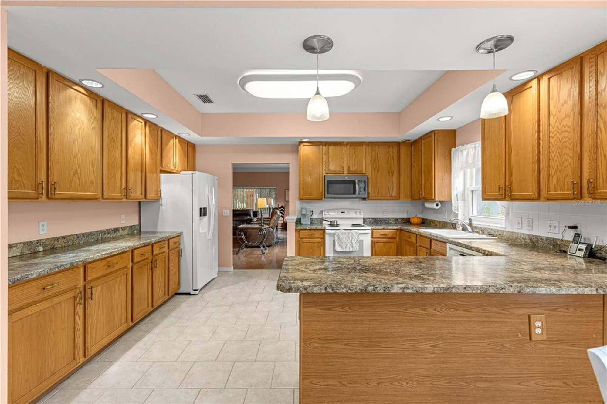 Property Slideshow image 34 of 50 | 9200 sw 93rd cir, Ocala, FL, 34481