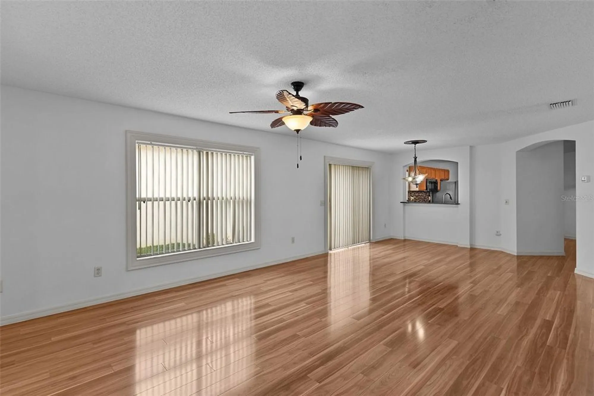 Property Slideshow image 10 of 40 | 7858 se 171st buchanan pl, The Villages, FL, 32162