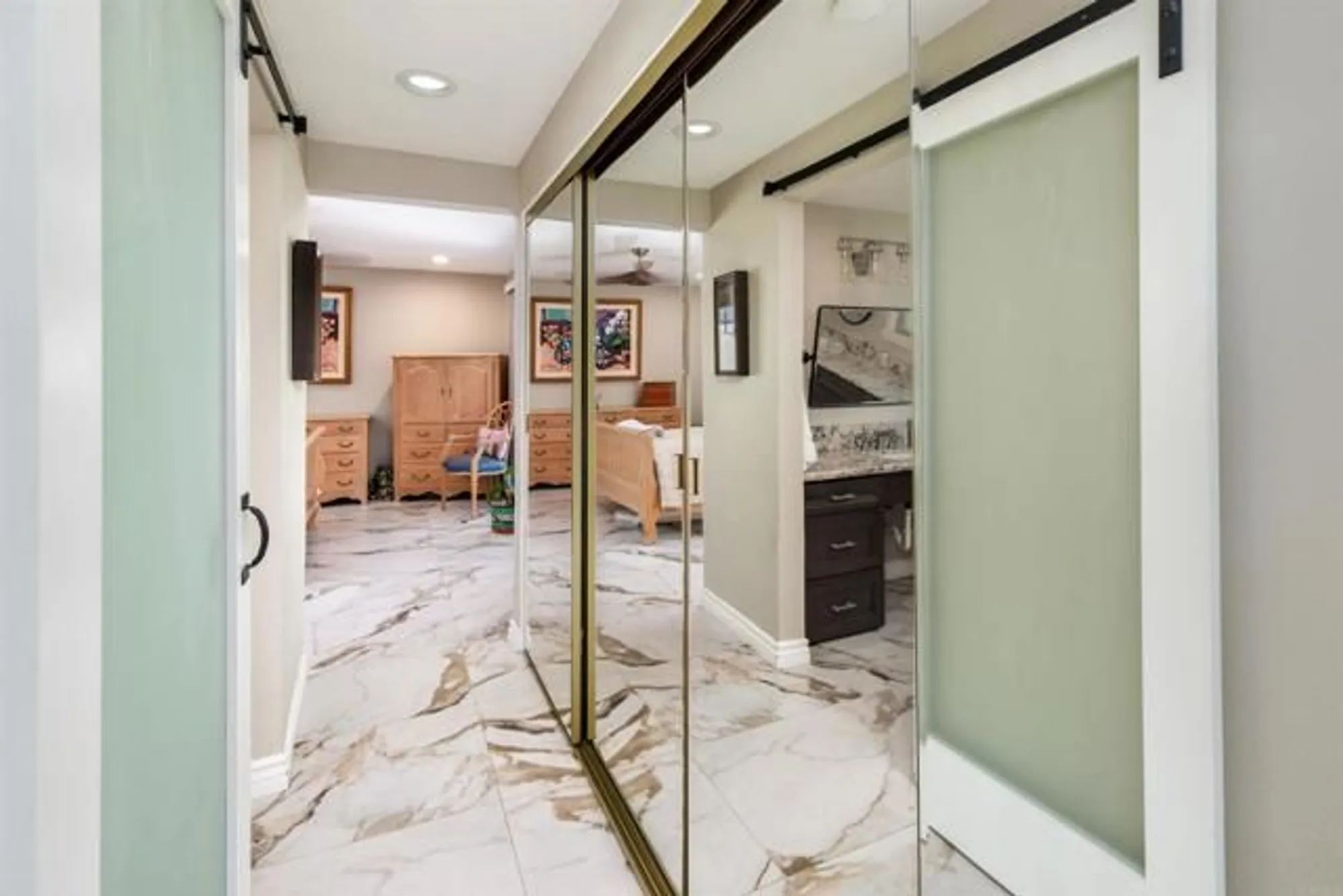 Property Slideshow image 15 of 33 | 3621 vista campana 64, Oceanside, CA, 92057